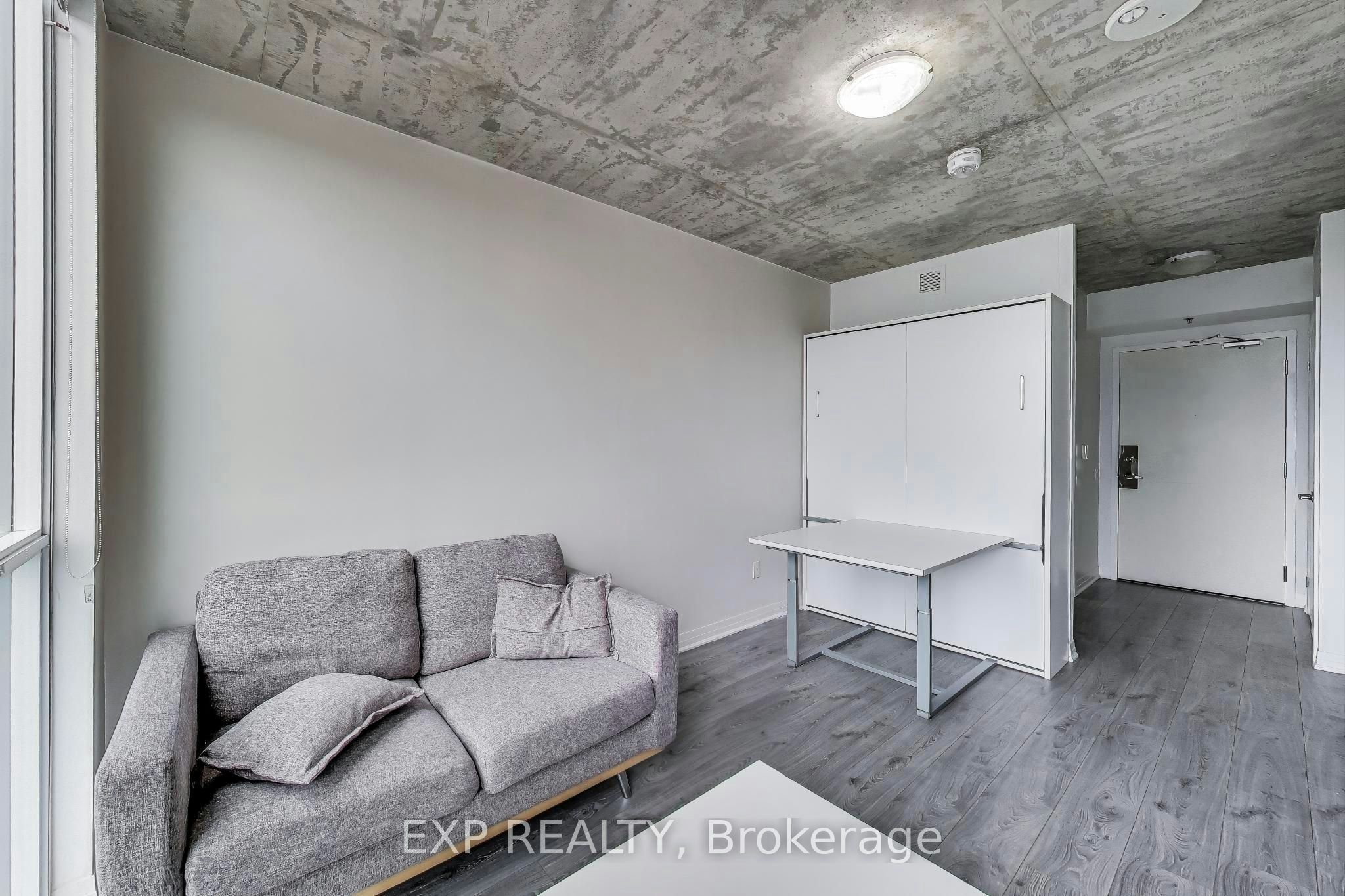 739-1900 Simcoe Street N, Oshawa, ON, L1G 0C1 - 6