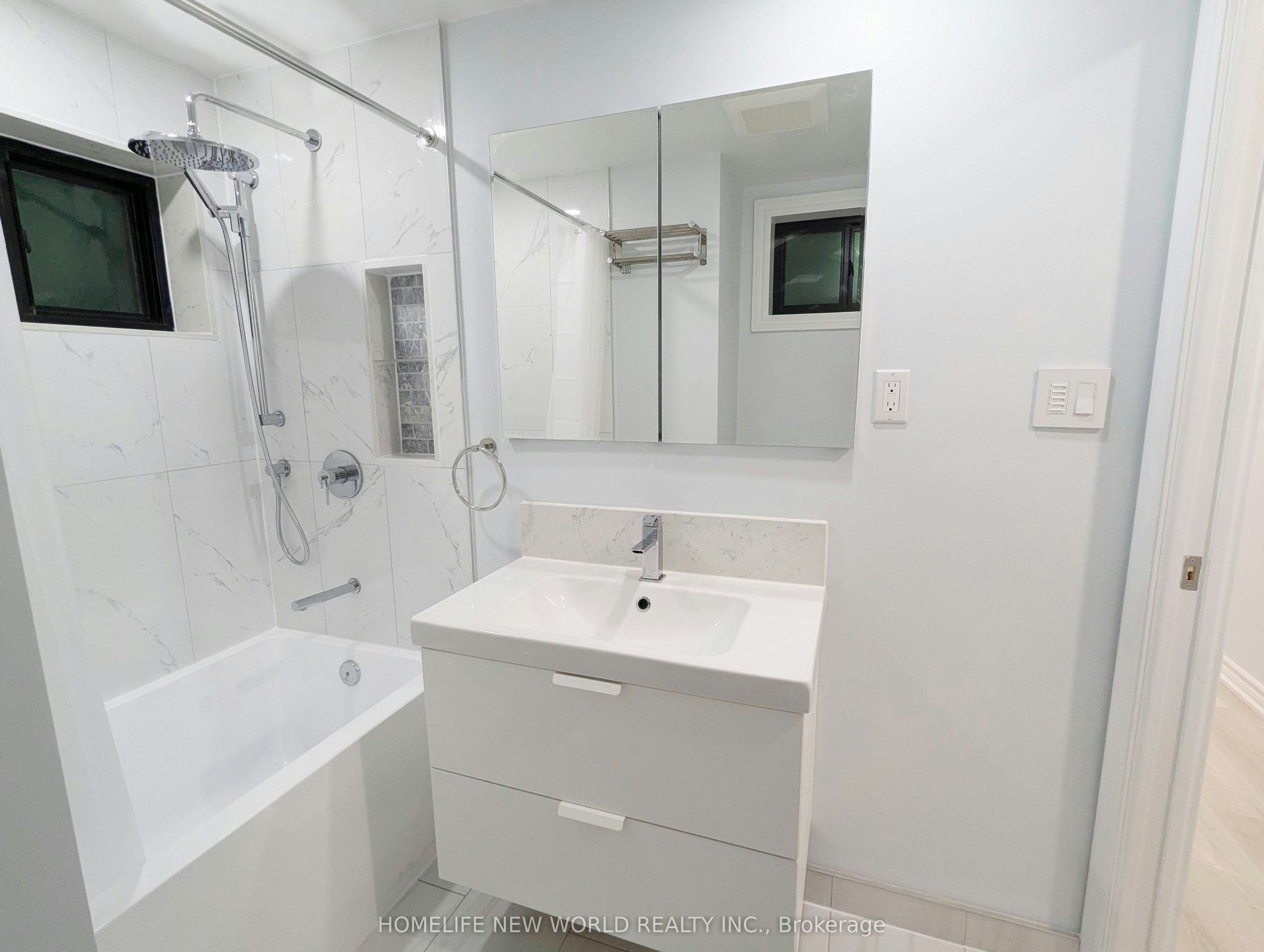 Lower-90 Oakvale Avenue, Toronto, ON, M4J 1J1 - 14