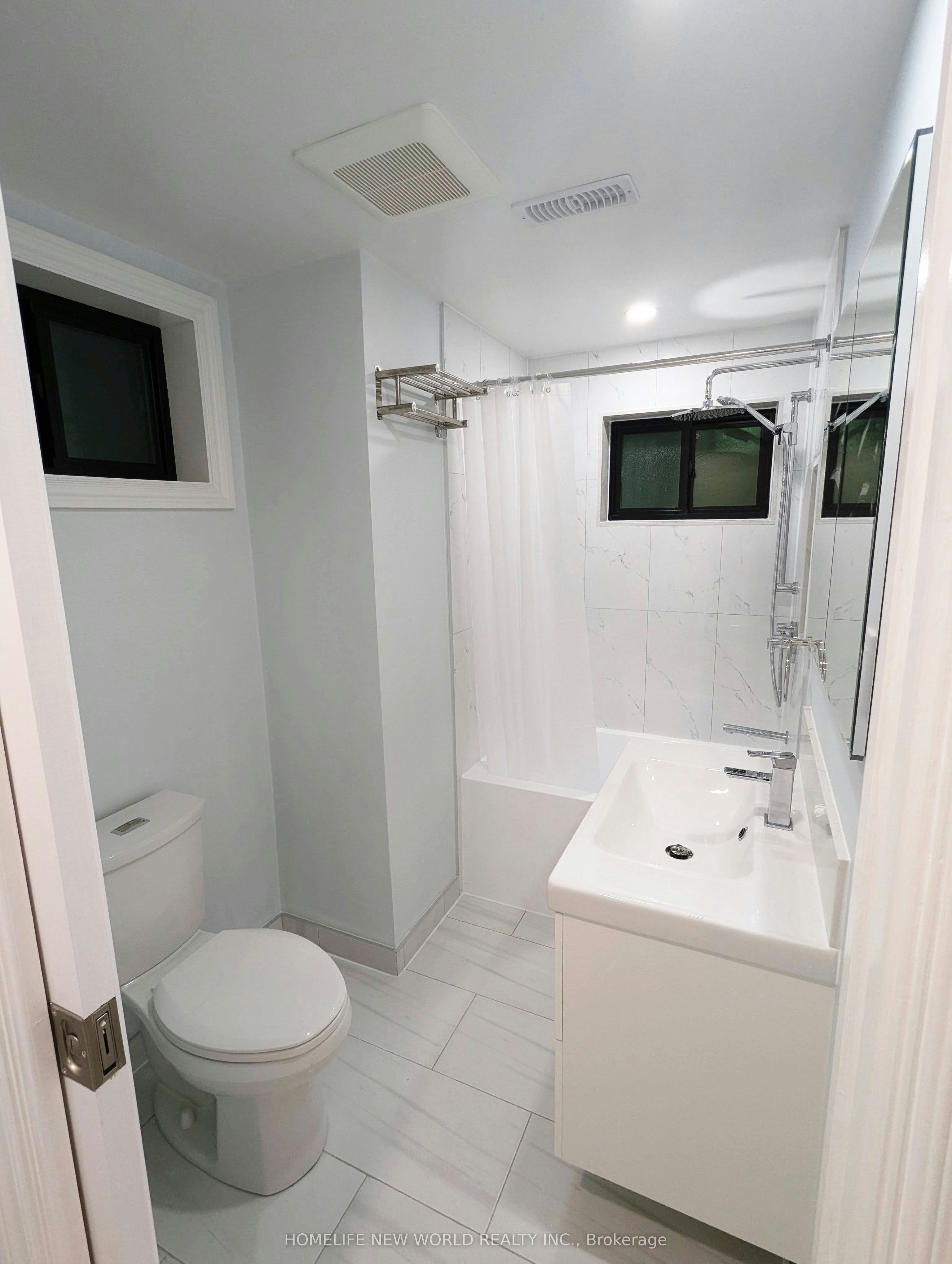 Lower-90 Oakvale Avenue, Toronto, ON, M4J 1J1 - 13