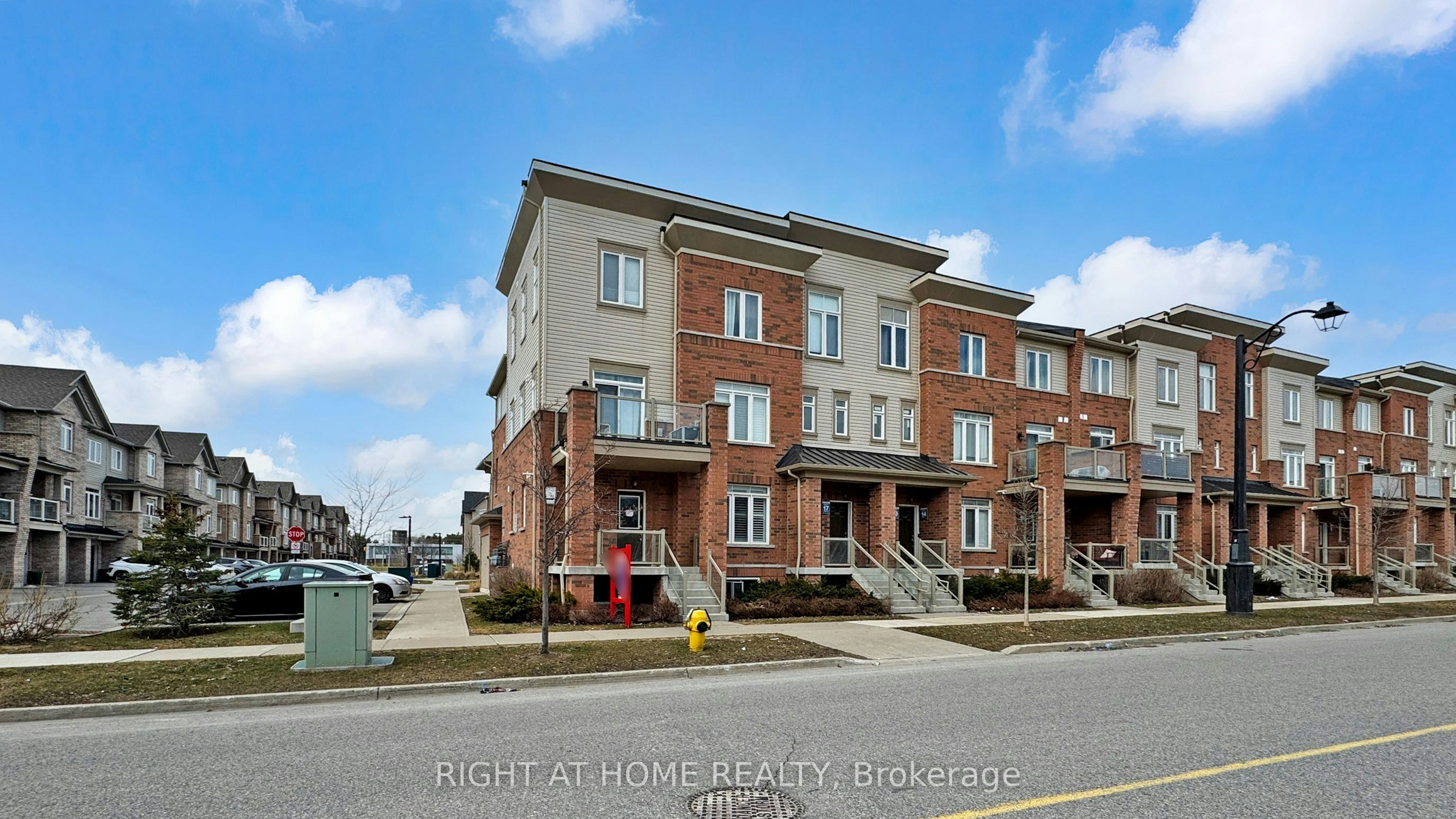 16-2710 William Jackson Drive E, Pickering, ON, L1X 0E6