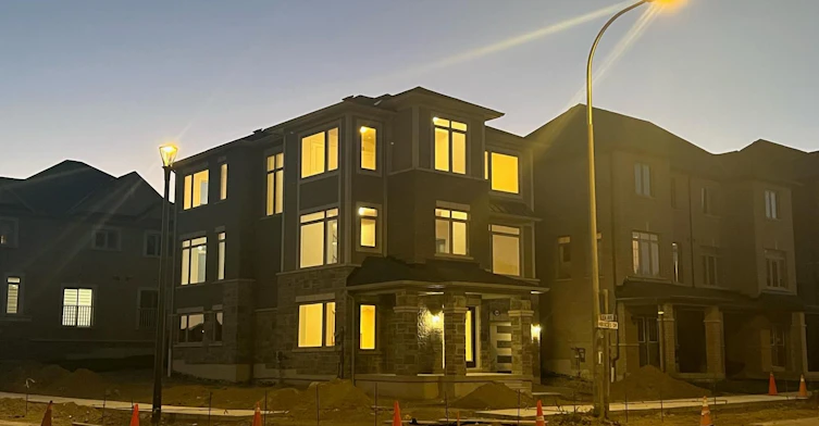 2540 Hibiscus Drive, Pickering, ON, L1X 0M6 - 43