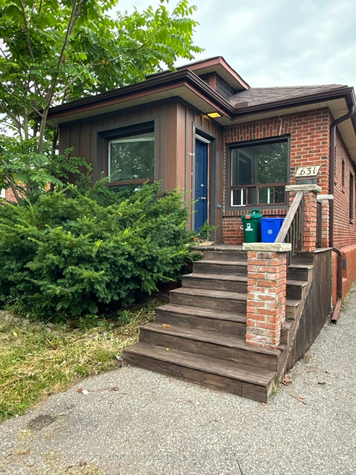 631 Christie Avenue, Oshawa, ON, L1G 4L8 - 2