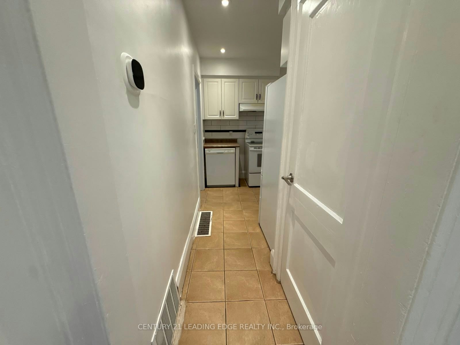 631 Christie Avenue, Oshawa, ON, L1G 4L8 - 7