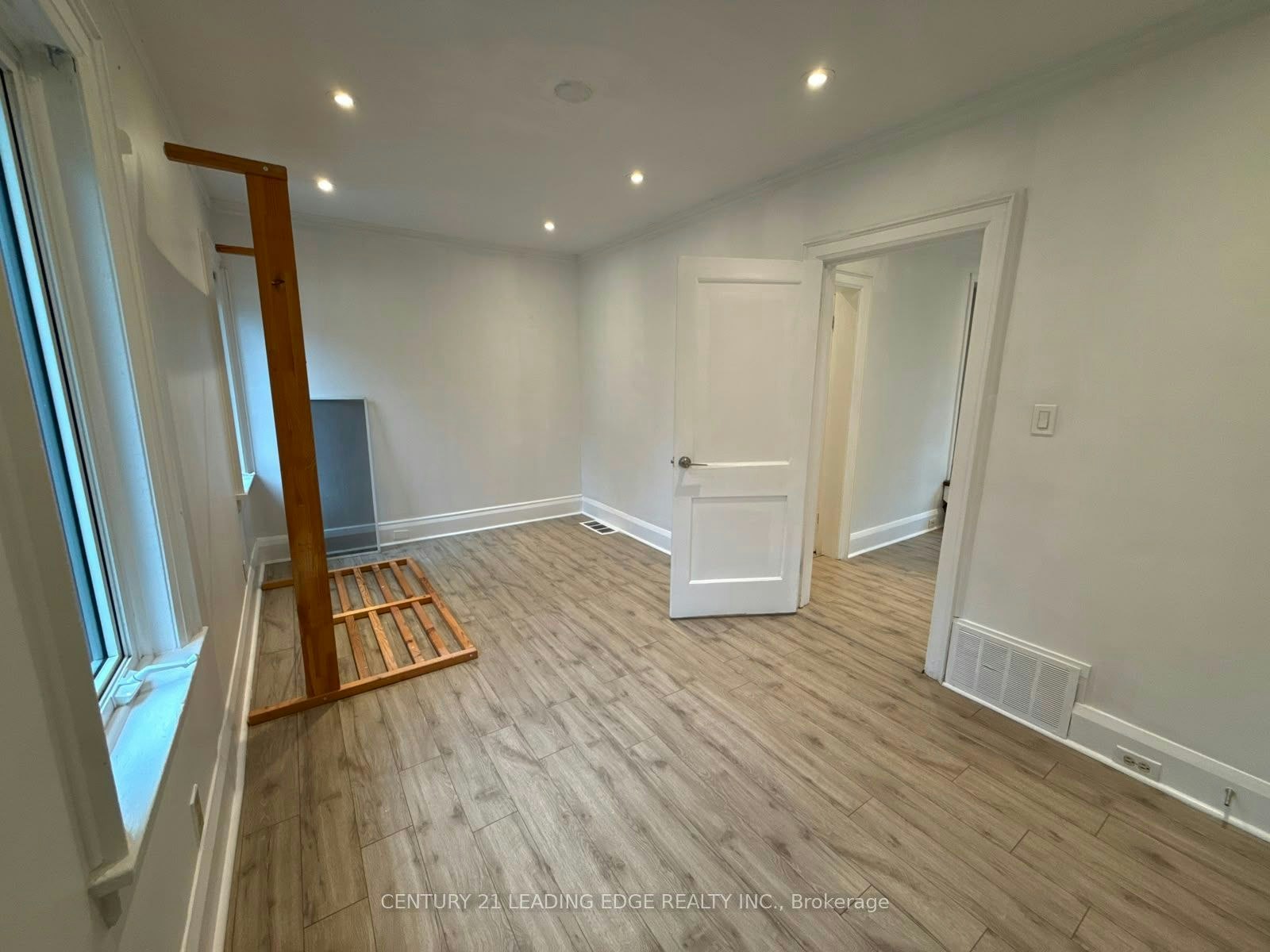 631 Christie Avenue, Oshawa, ON, L1G 4L8 - 13