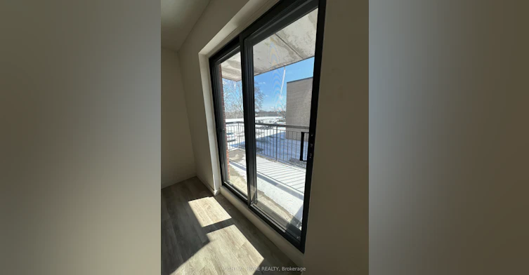 201-555 Oxford Street, Oshawa, ON, L1J 3V5 - 3