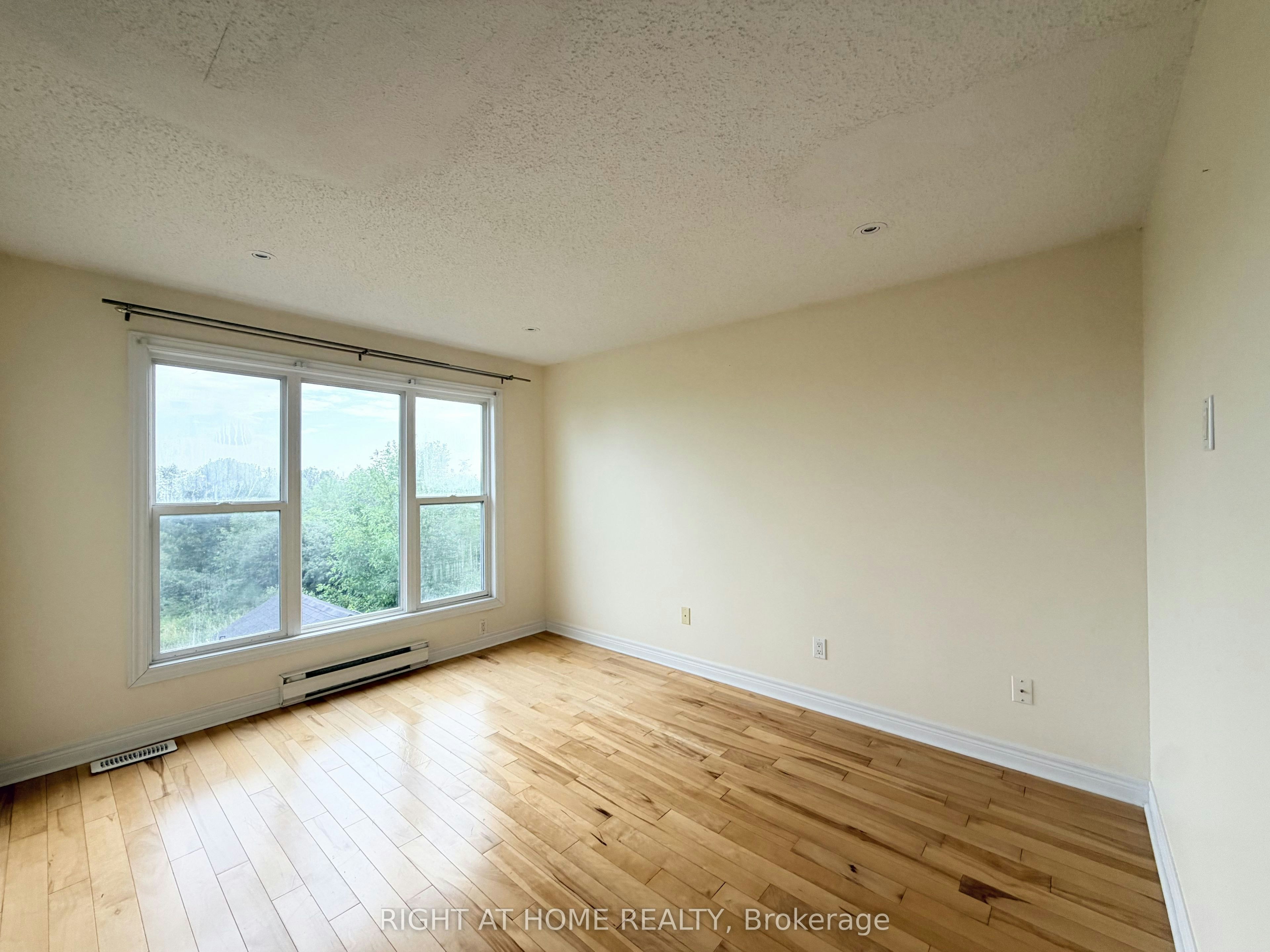 1502 O'hara Court, Oshawa, ON, L1J 8A3 - 24