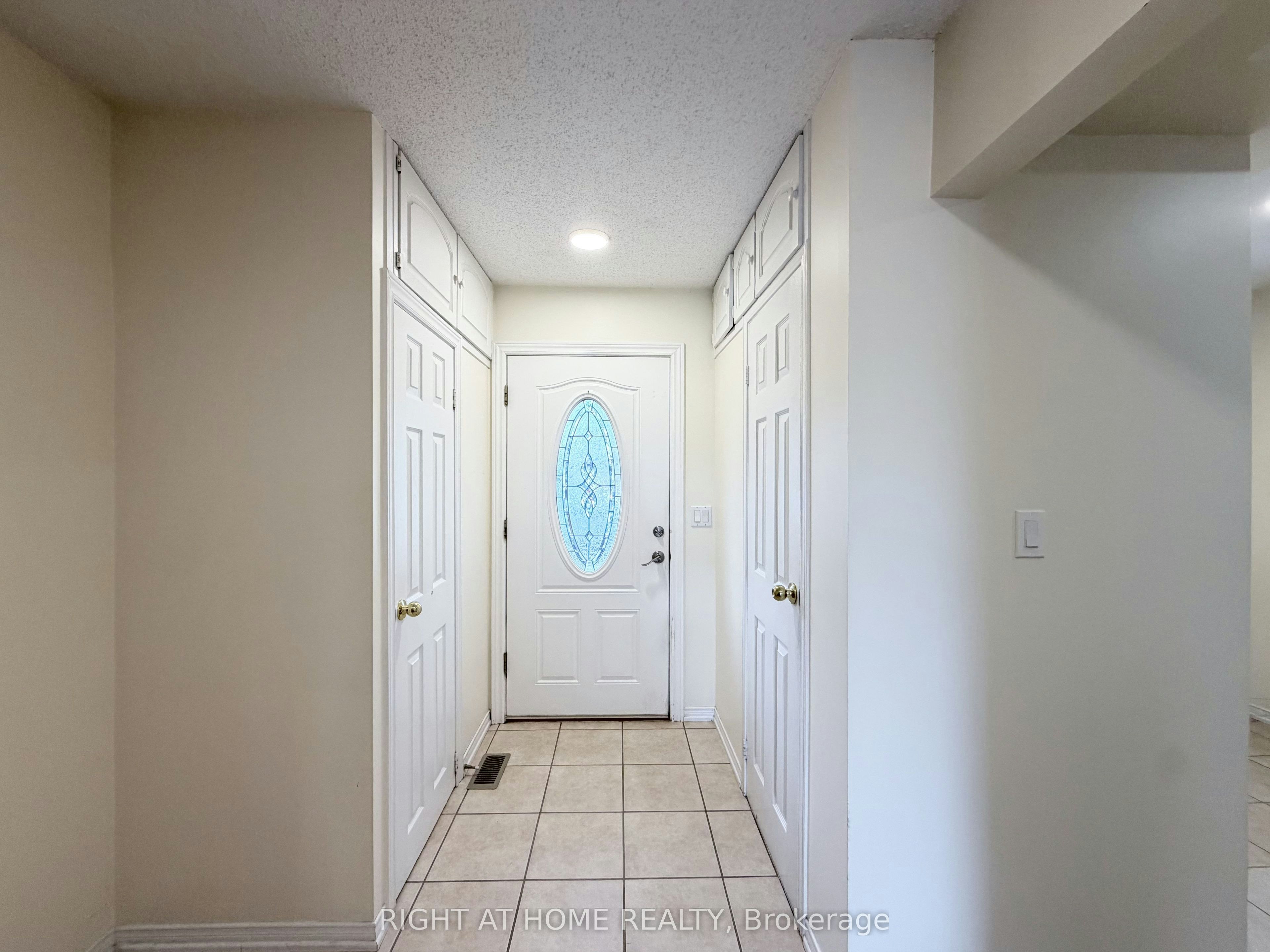 1502 O'hara Court, Oshawa, ON, L1J 8A3 - 3