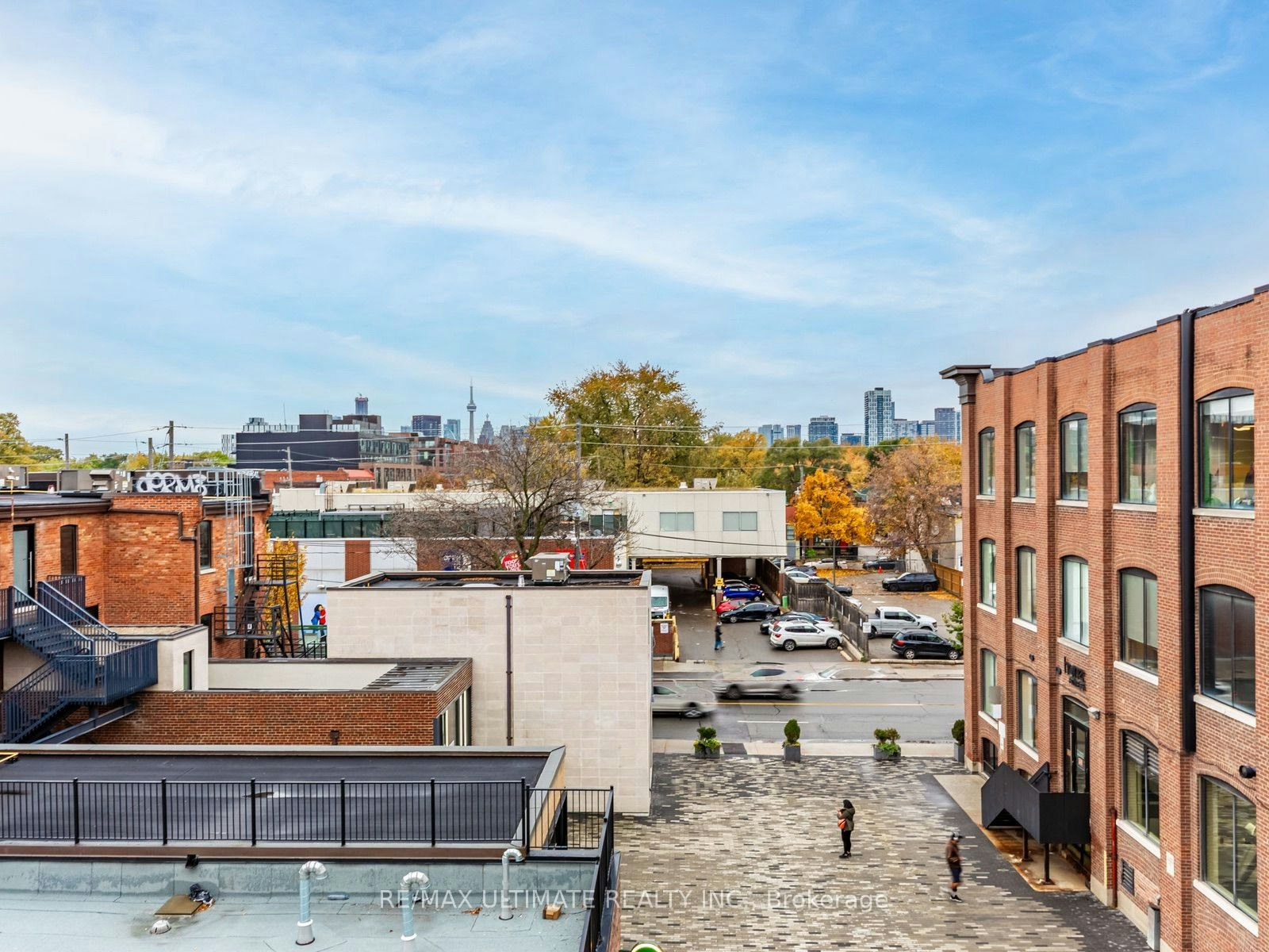 4-996 Queen Street E, Toronto, ON, M4M 1K1 - 3