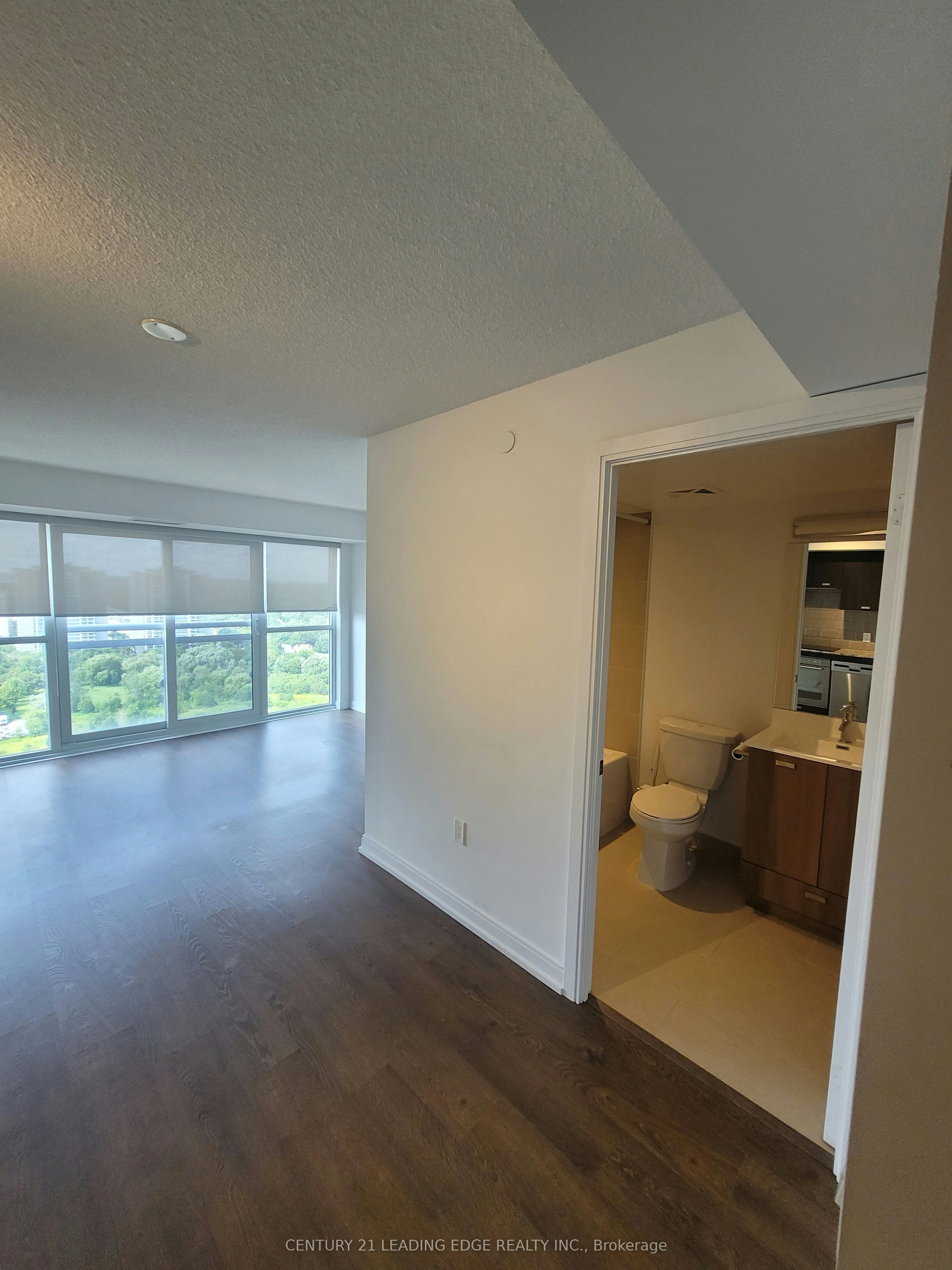 1921-275 Village Green Square S, Toronto, ON, M1S 0L8 - 4