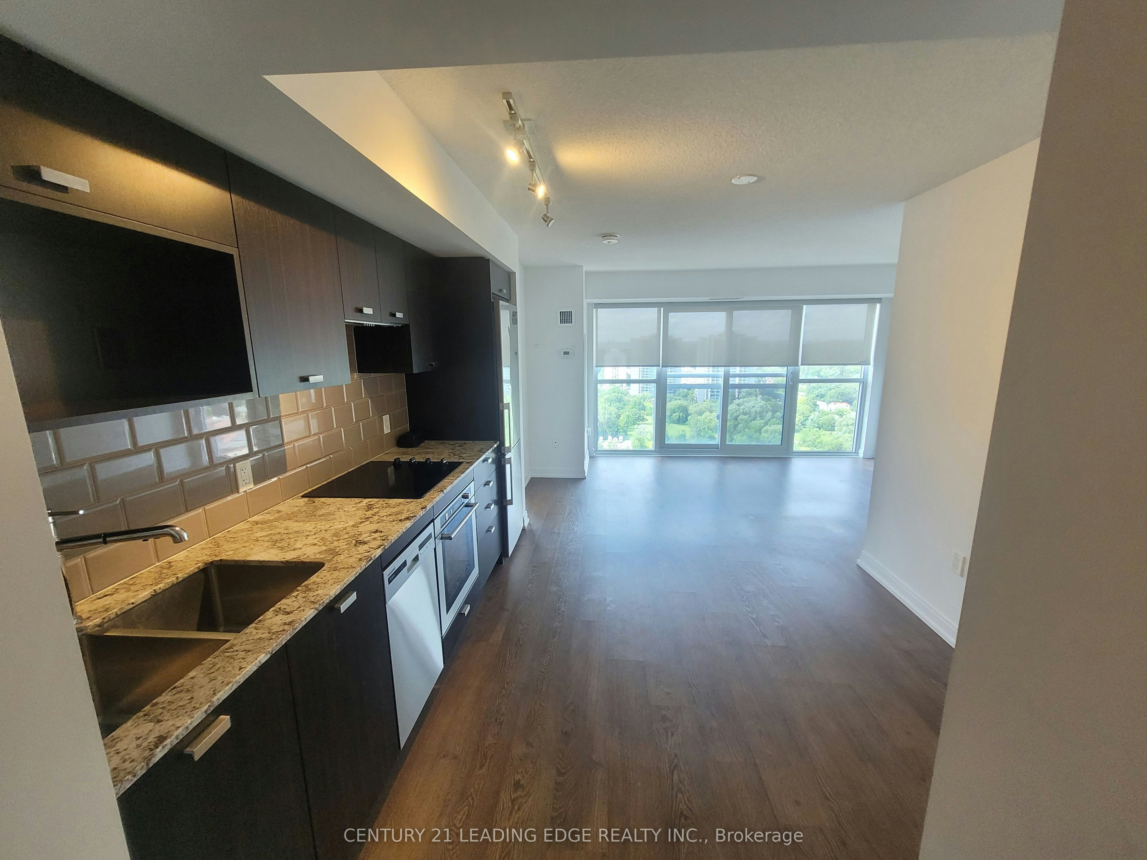1921-275 Village Green Square S, Toronto, ON, M1S 0L8 - 2