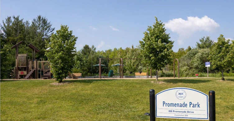 56 Emmas Way, Whitby, ON, L1R 0S7 - 30