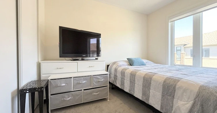 56 Emmas Way, Whitby, ON, L1R 0S7 - 28
