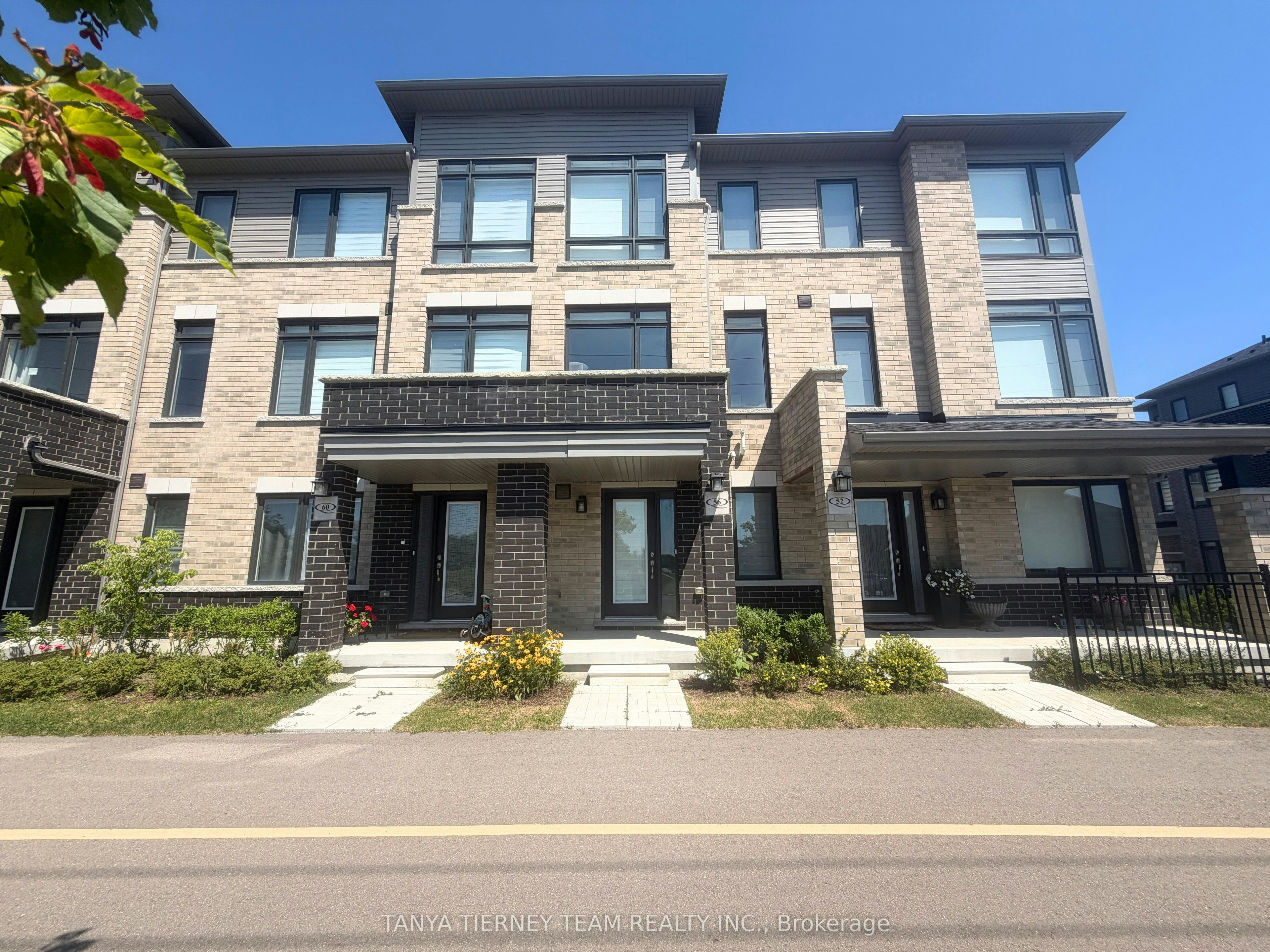 56 Emmas Way, Whitby, ON, L1R 0S7 - 2