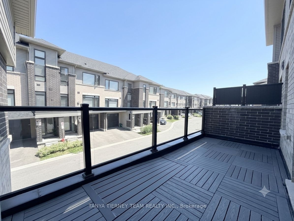 56 Emmas Way, Whitby, ON, L1R 0S7 - 17