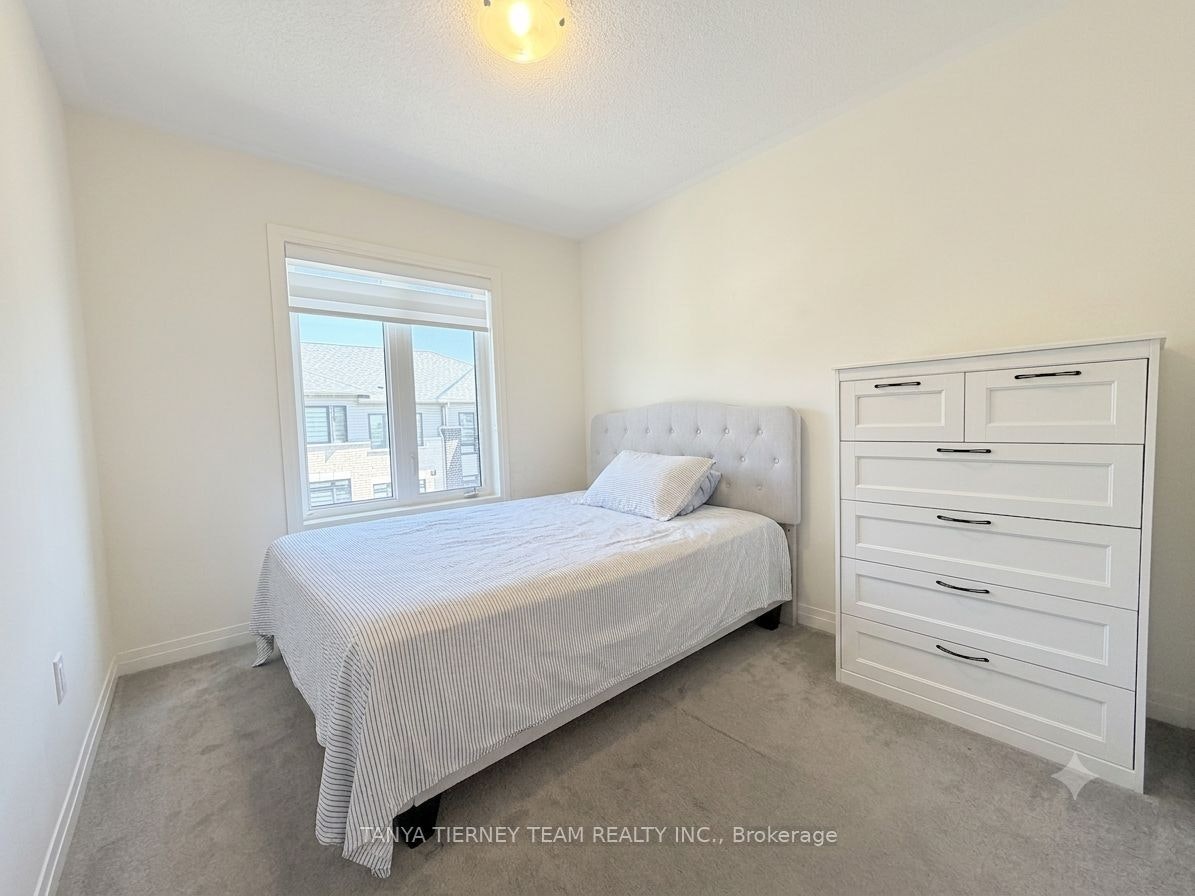 56 Emmas Way, Whitby, ON, L1R 0S7 - 26