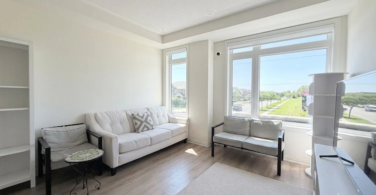 56 Emmas Way, Whitby, ON, L1R 0S7 - 18
