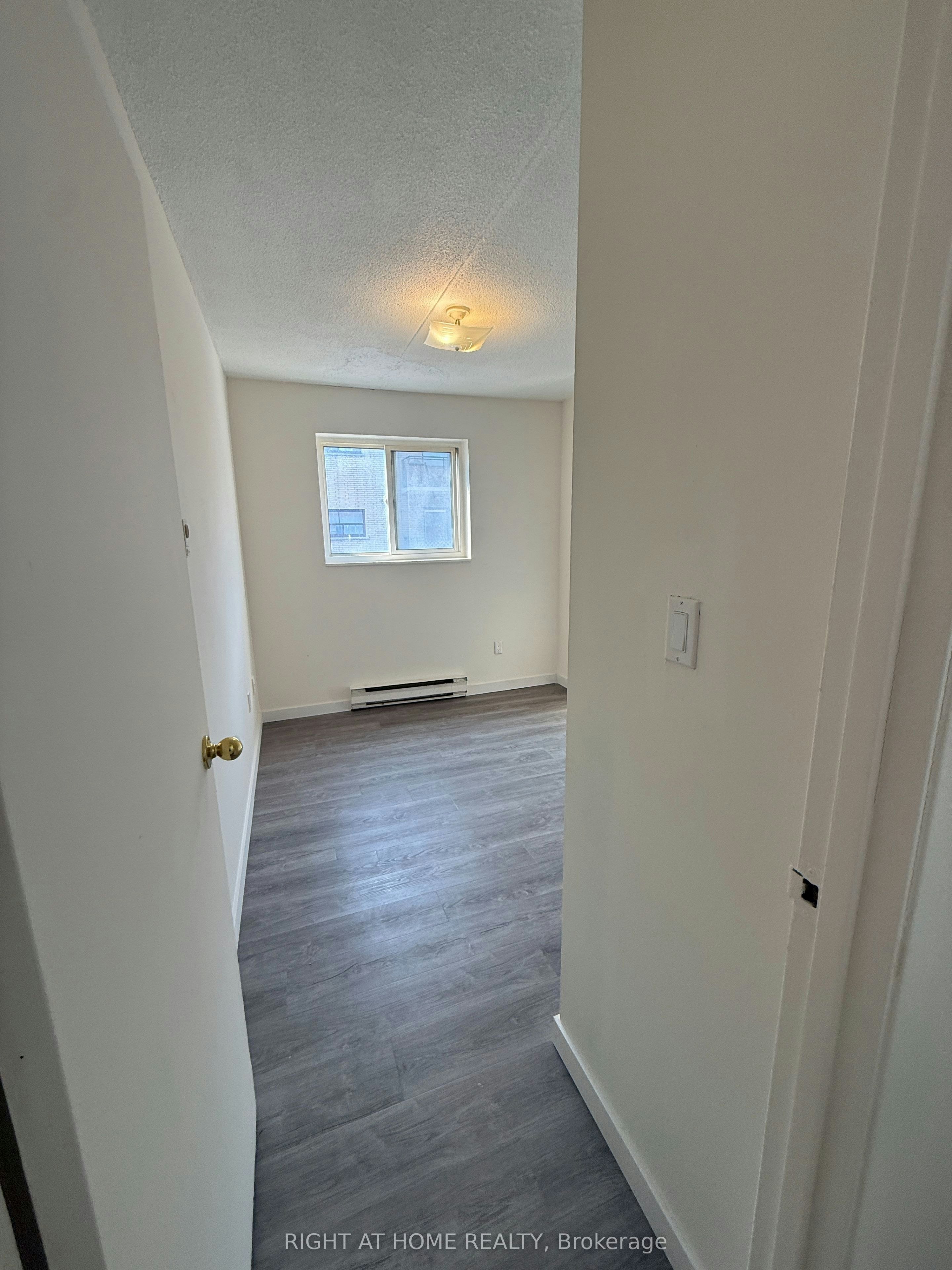205-555 Oxford Street, Oshawa, ON, L1J 3V5 - 7