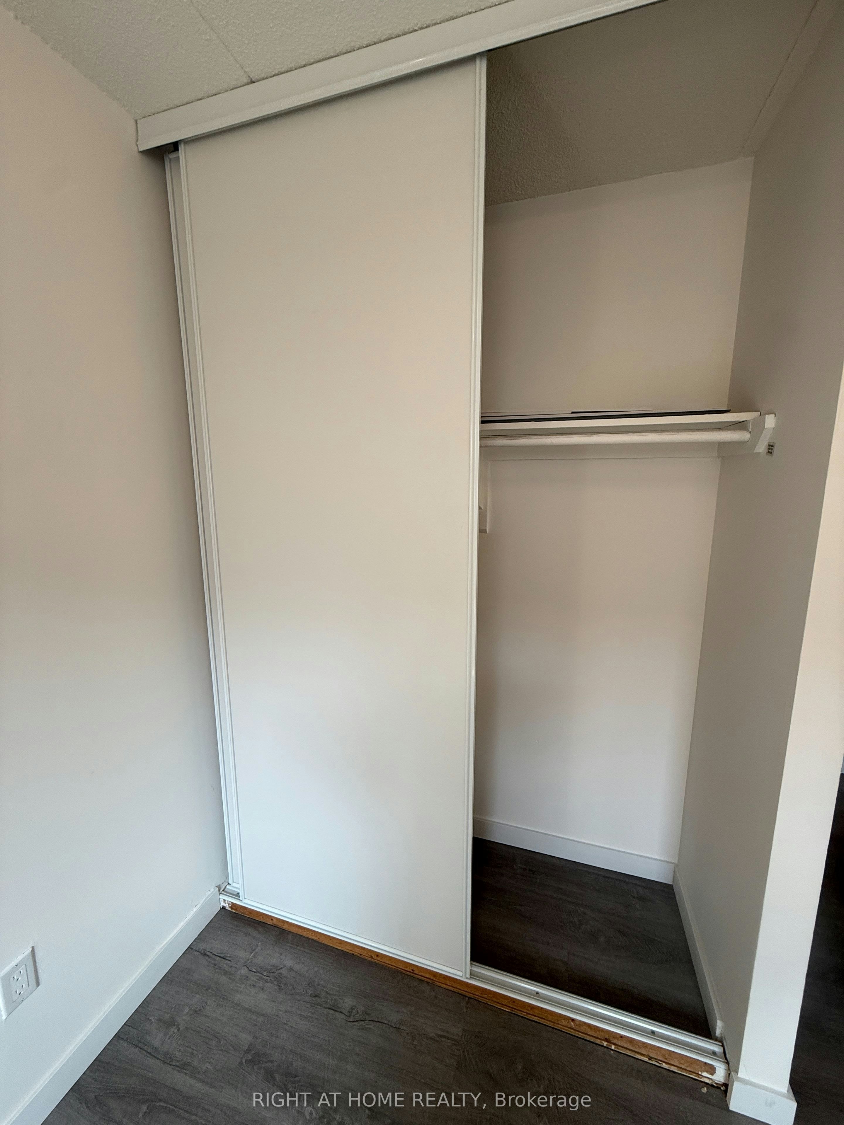 205-555 Oxford Street, Oshawa, ON, L1J 3V5 - 9