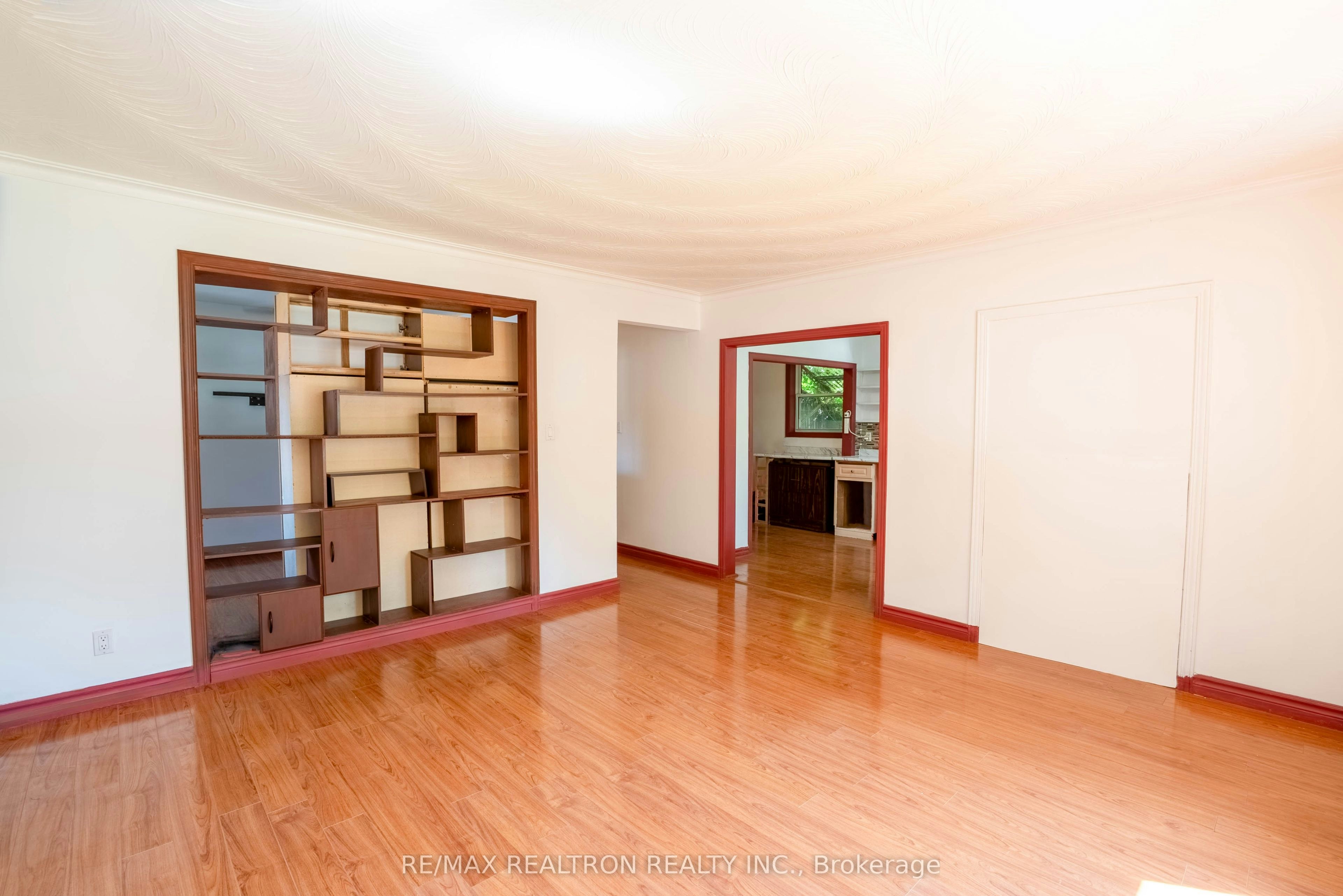 5332 Lawrence Avenue E, Toronto, ON, M1C 1R4 - 10