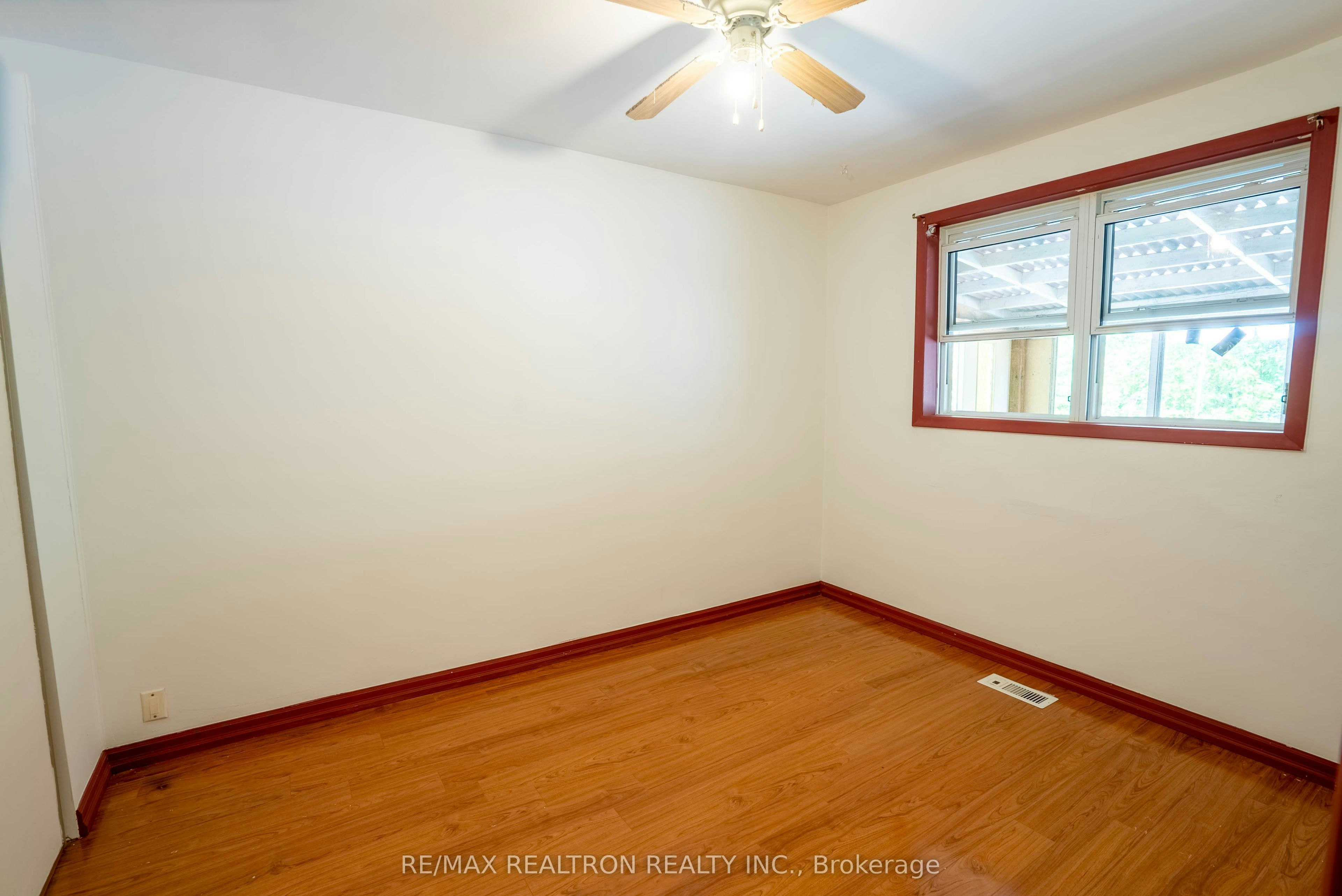 5332 Lawrence Avenue E, Toronto, ON, M1C 1R4 - 15