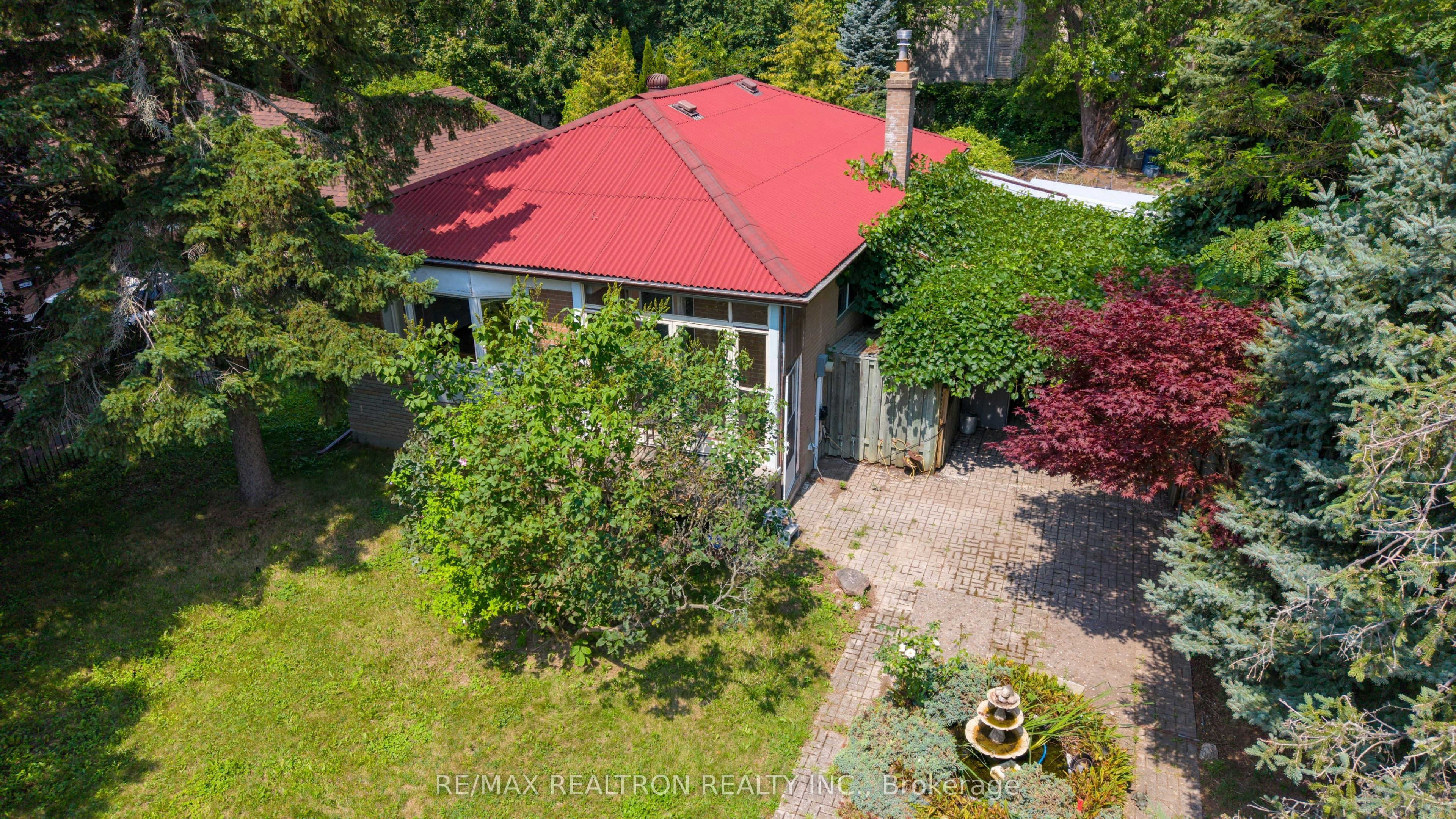 5332 Lawrence Avenue E, Toronto, ON, M1C 1R4 - 4