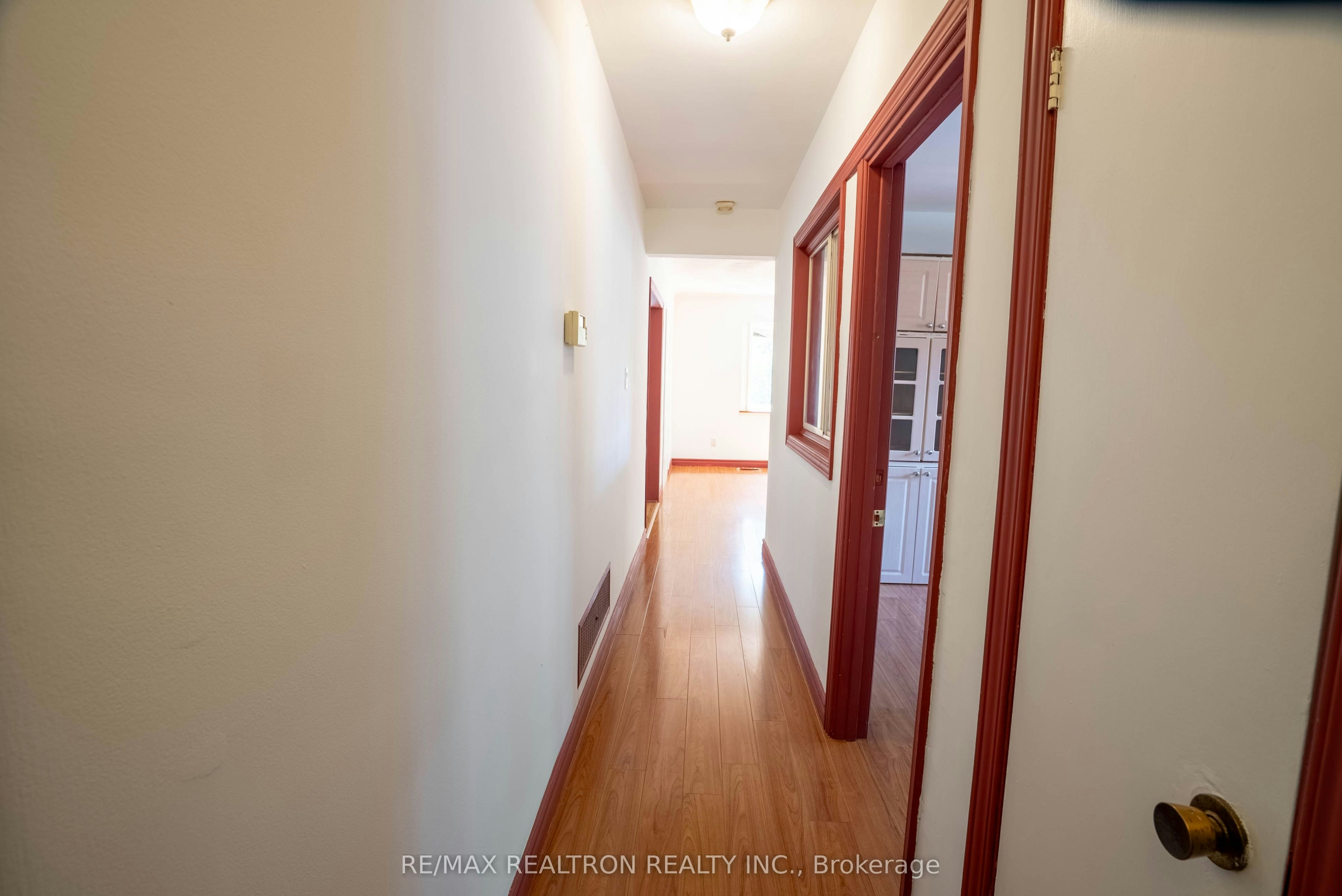 5332 Lawrence Avenue E, Toronto, ON, M1C 1R4 - 21