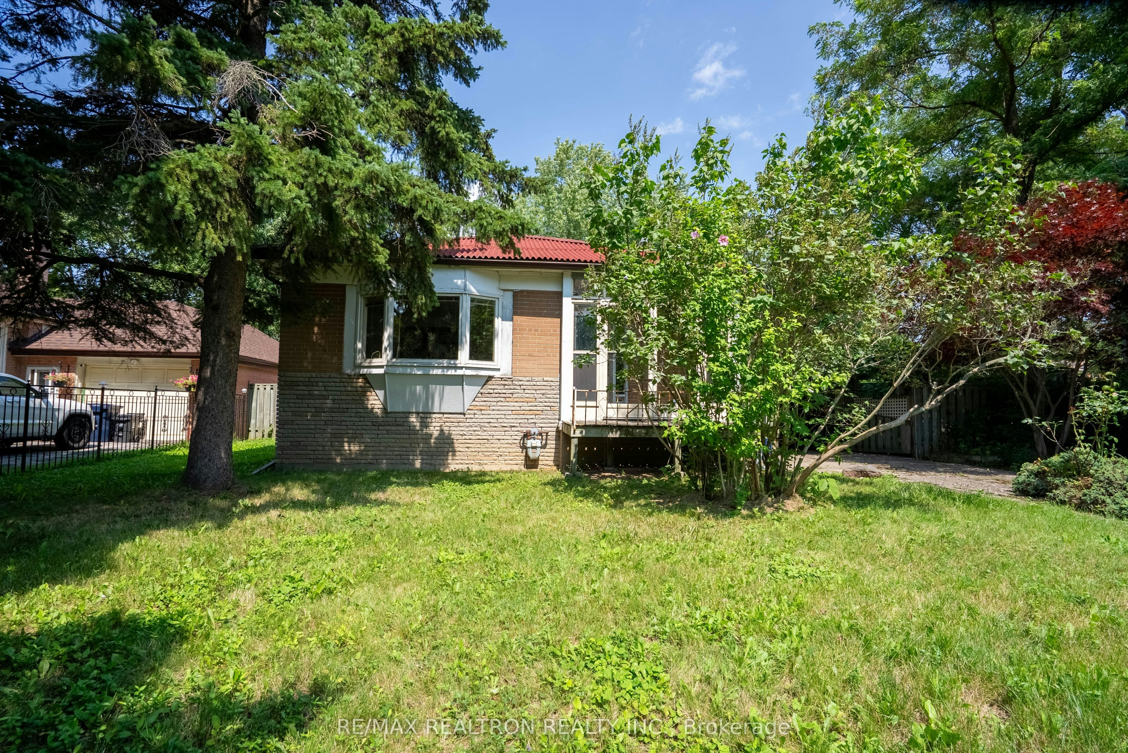5332 Lawrence Avenue E, Toronto, ON, M1C 1R4 - 35