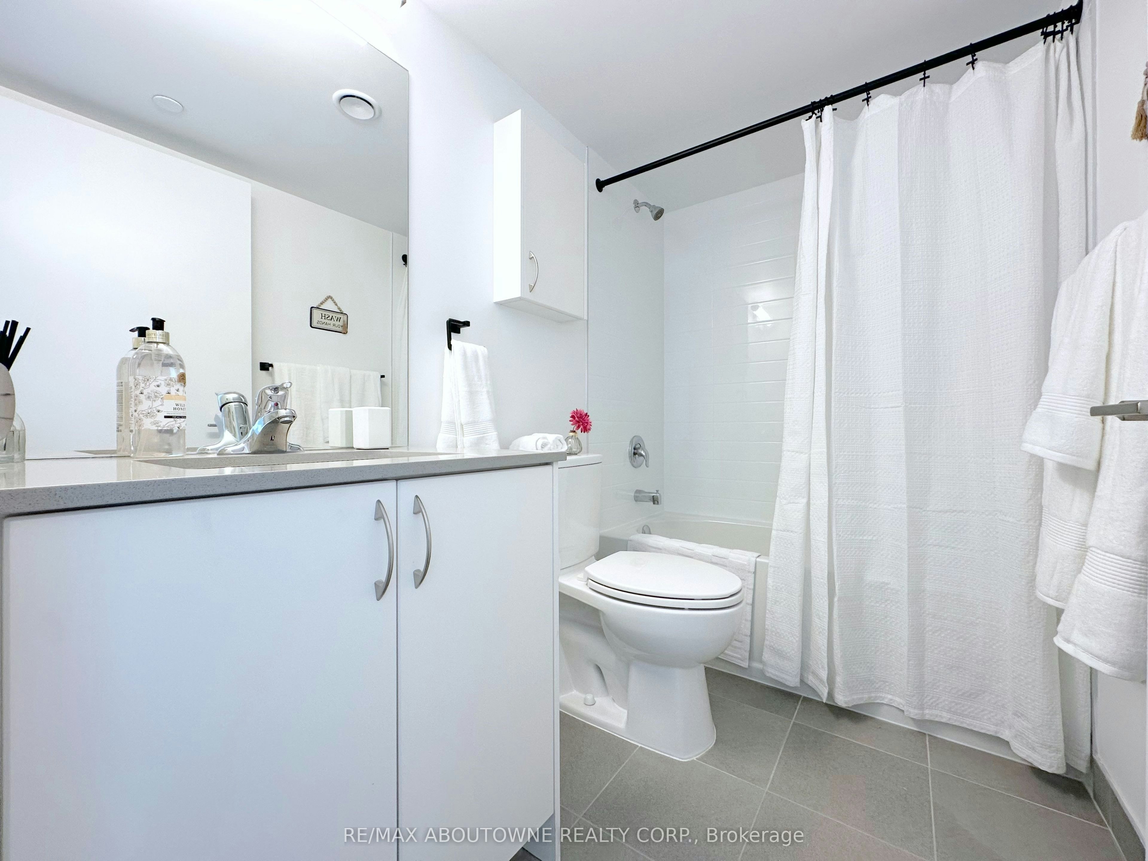 1004-2 River Plate Street, Ajax, ON, L1S 0G6 - 9