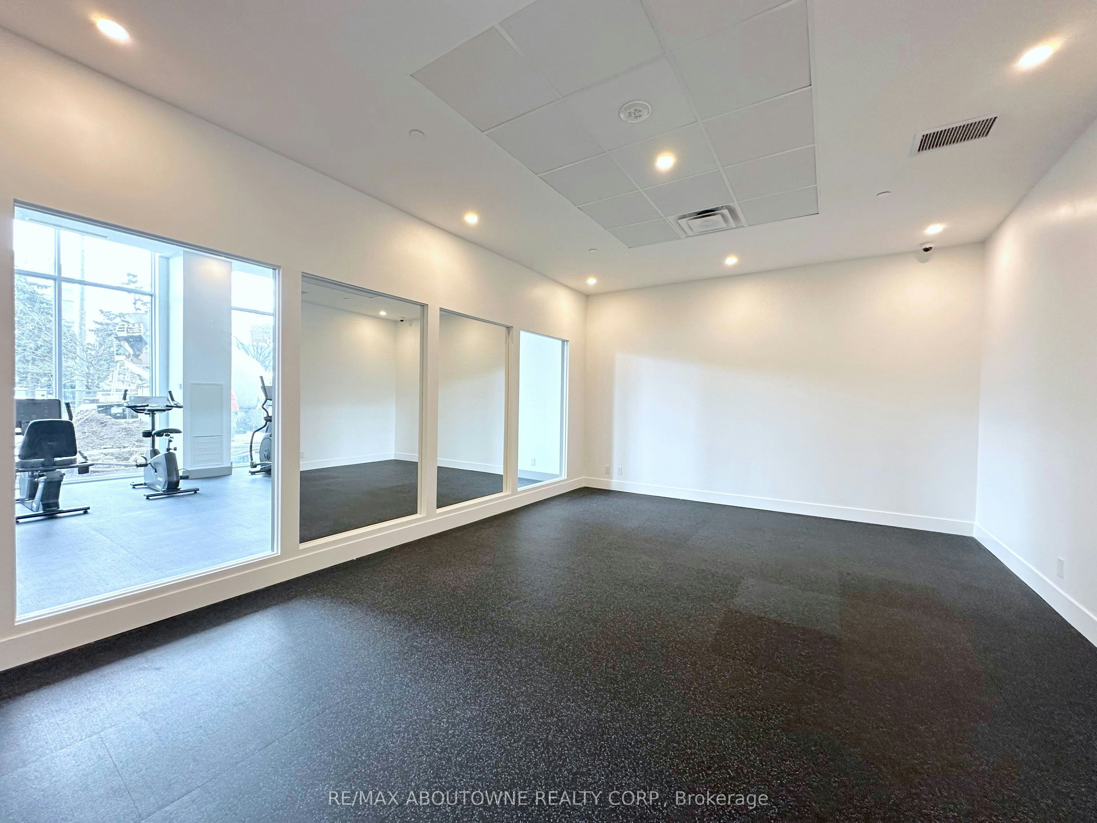 303-25 Kitney Drive, Ajax, ON, L1S 4S4 - 17