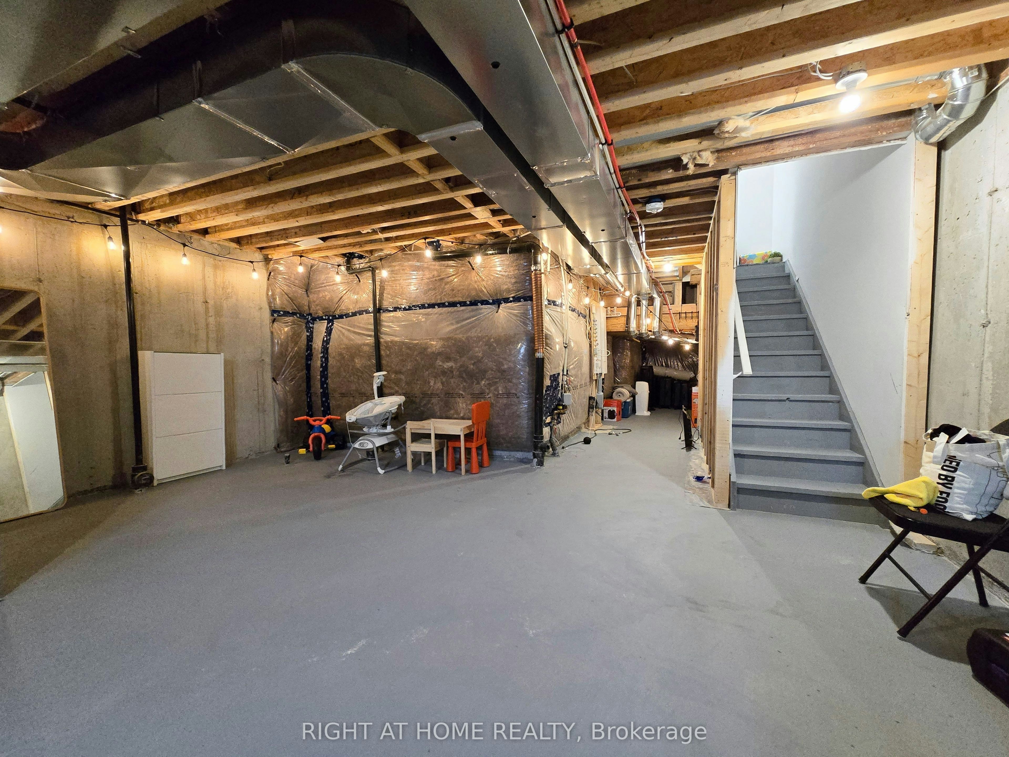 1986 Lowry Drive, Oshawa, ON, L1L 0S3 - 29