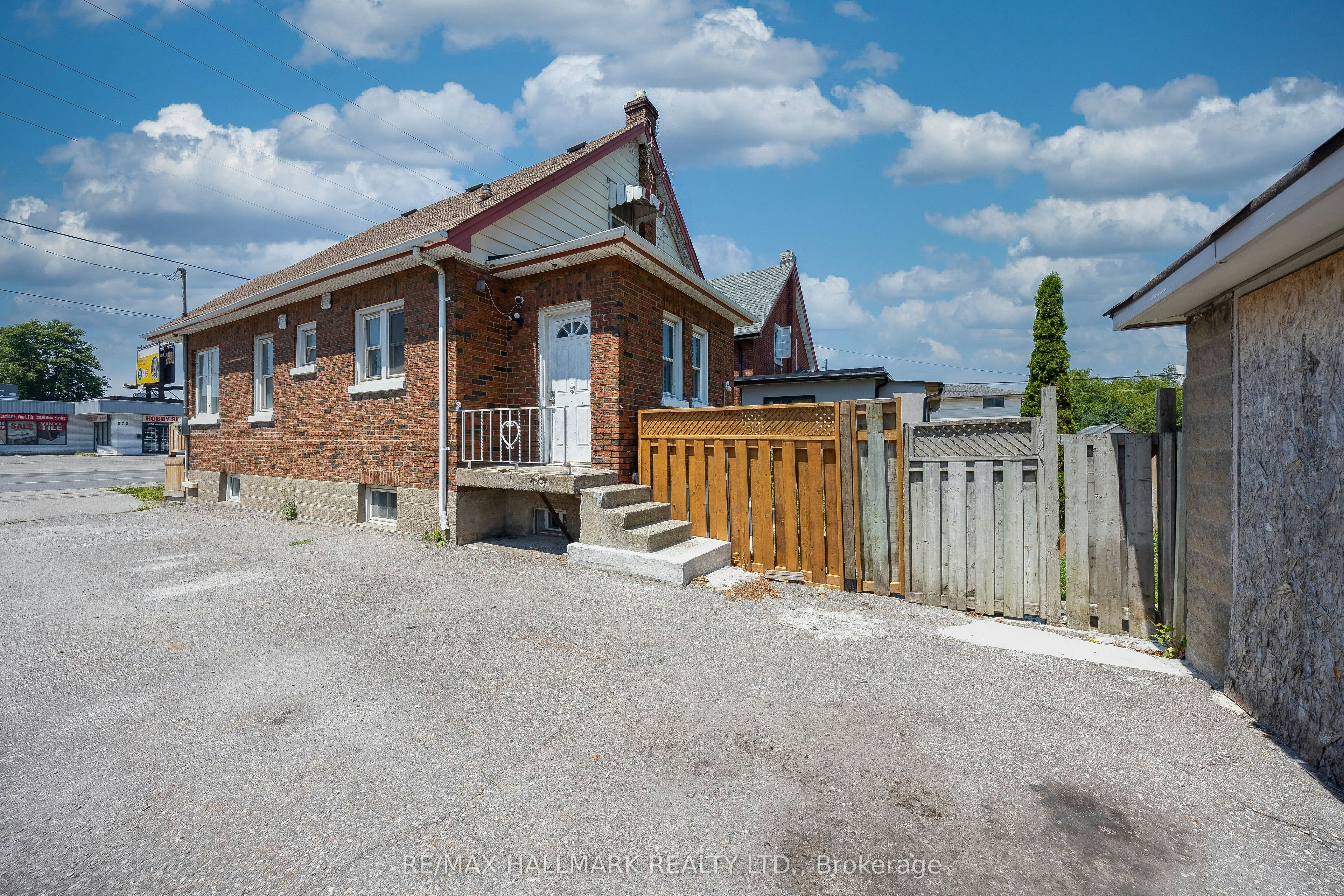 559 Ritson Road S, Oshawa, ON, L1H 5K6 - 3