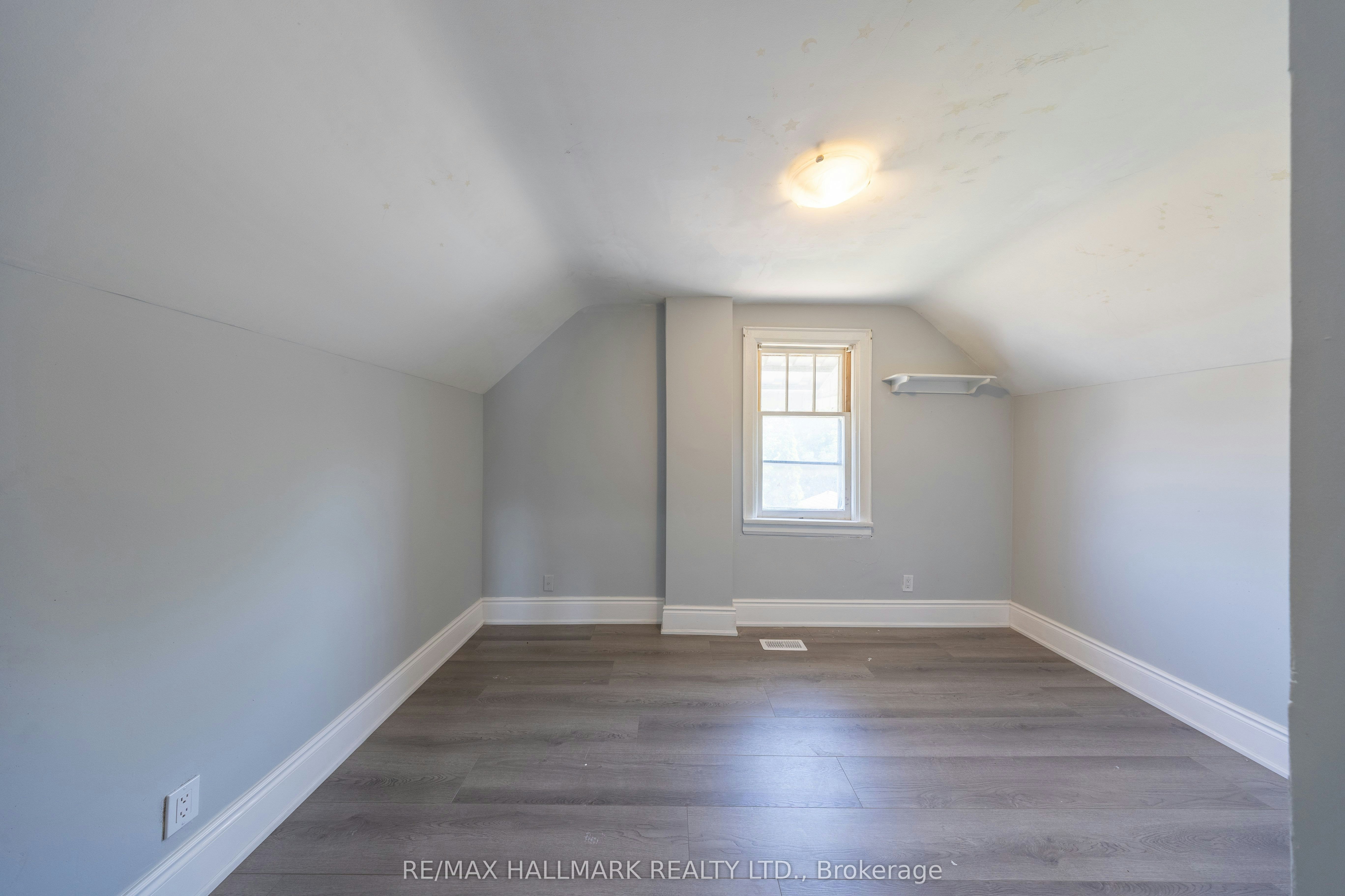 559 Ritson Road S, Oshawa, ON, L1H 5K6 - 16