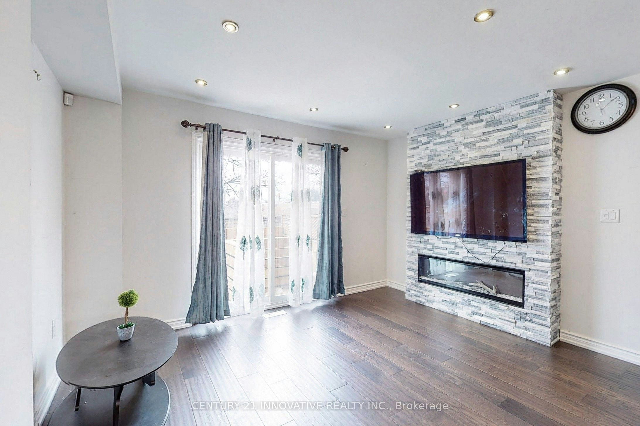 18-1635 Pickering Parkway, Pickering, ON, L1V 6W8 - 4