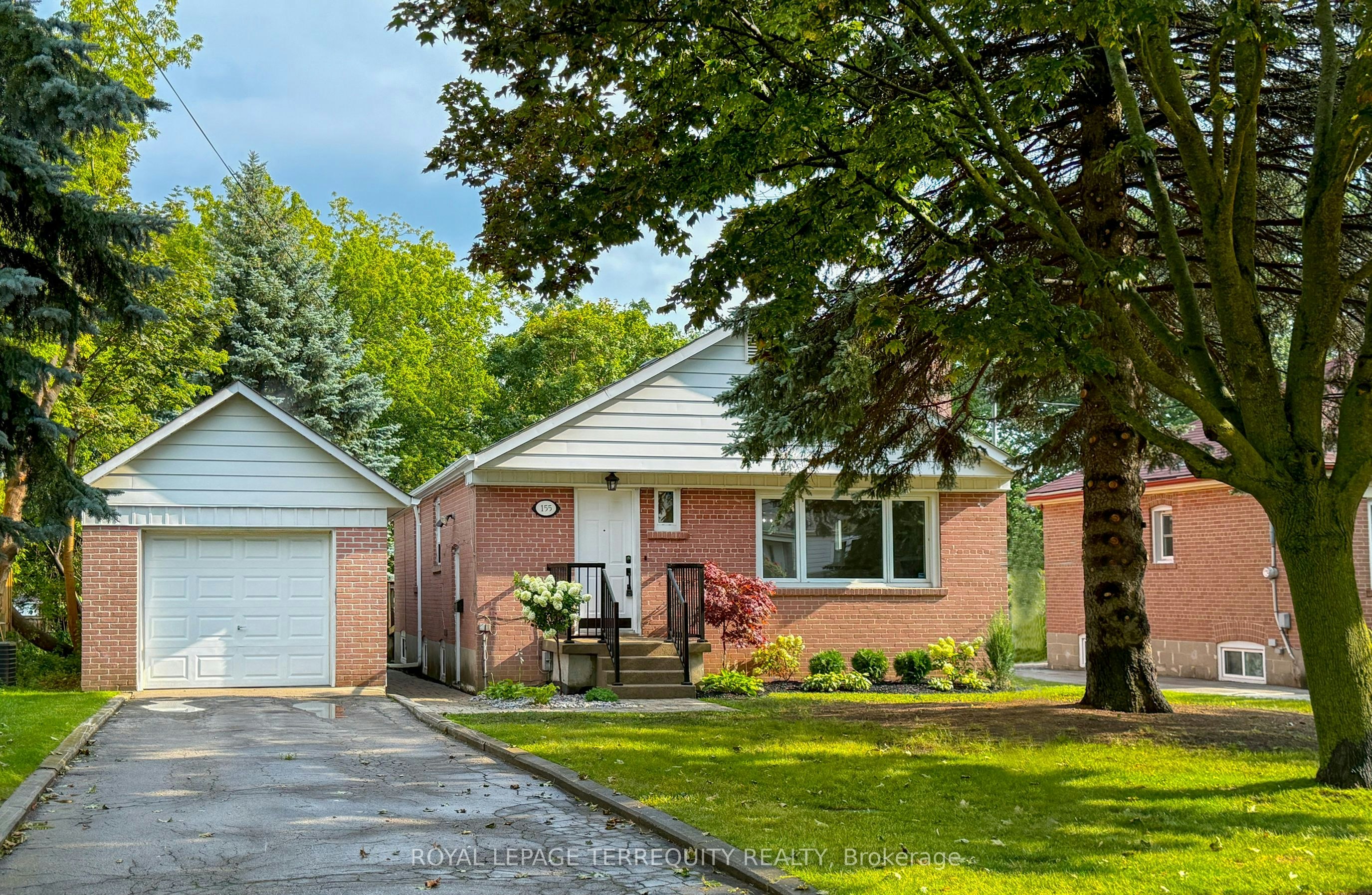 155 Phyllis Avenue, Toronto, ON, M1M 1Y5