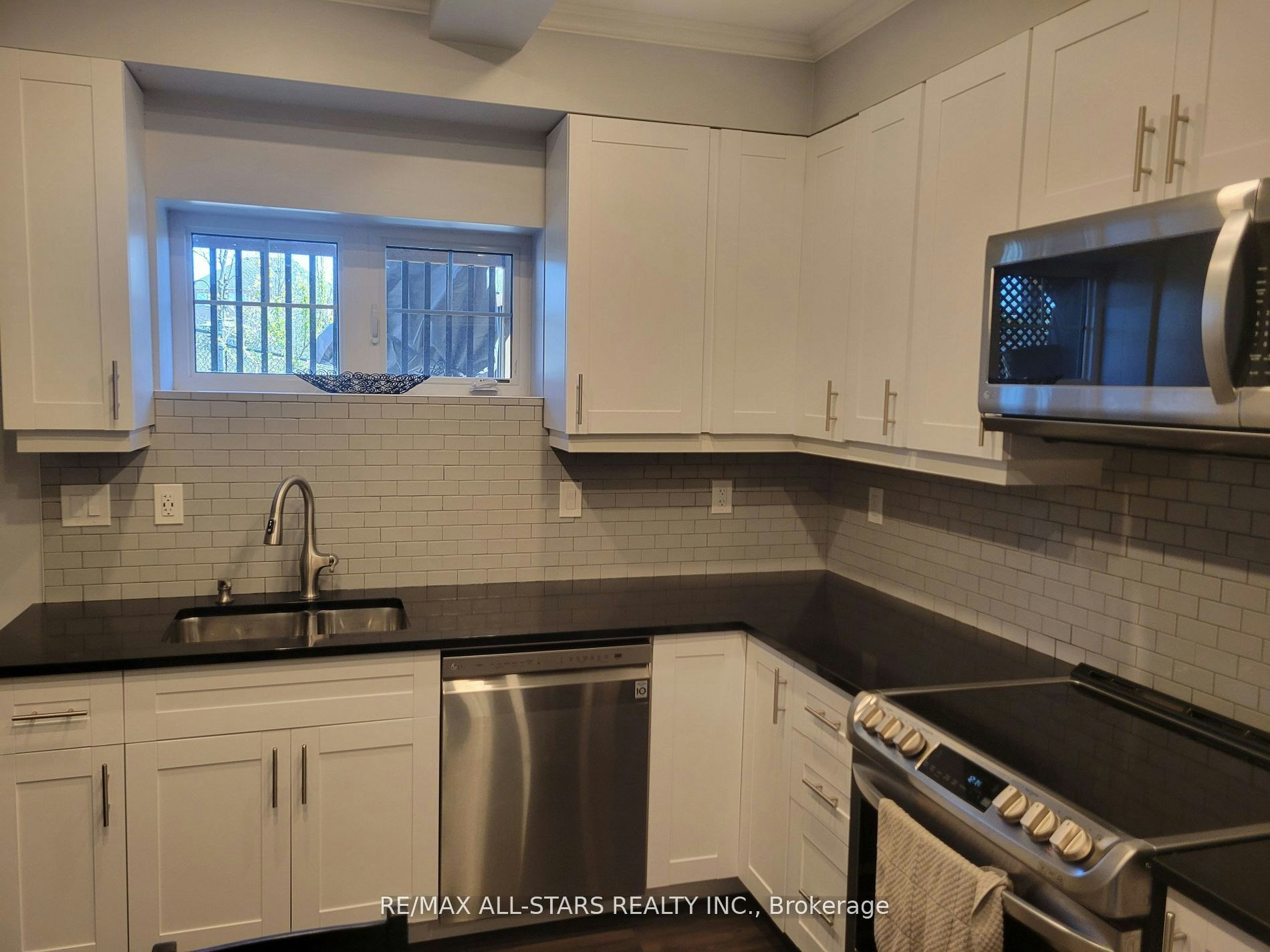 BSMT-173 Westfield Drive, Whitby, ON, L1P 0G2 - 14