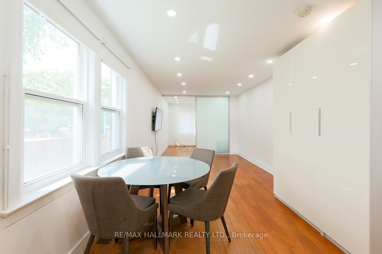 Main-2159 Gerrard Street E, Toronto, ON, M4E 2C4 - 6