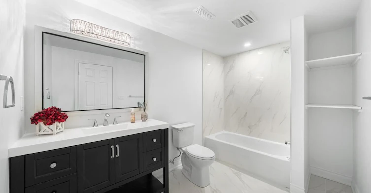 Lower-582 Carlyle Court, Oshawa, ON, L1H 6S2 - 11