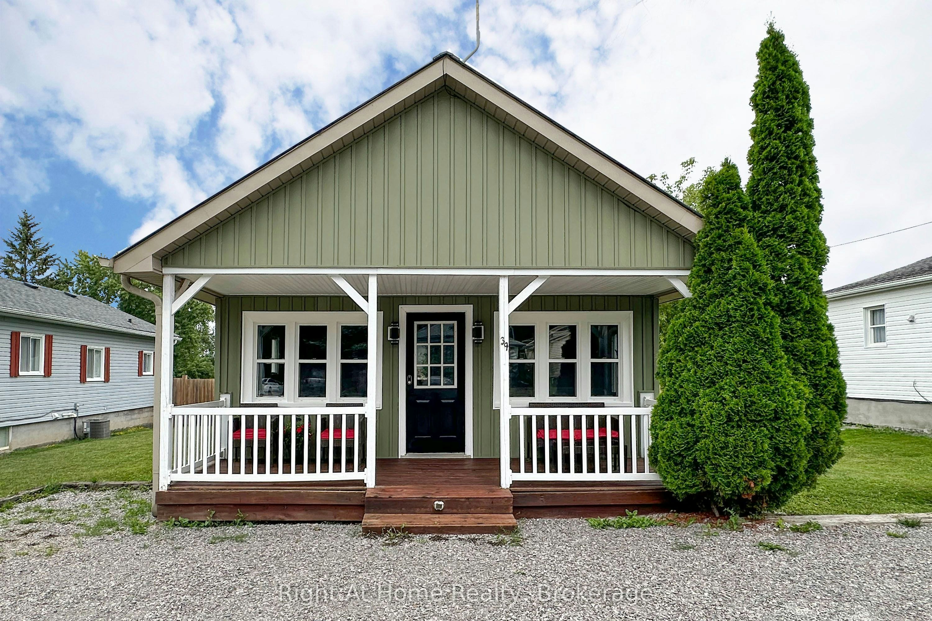 39 Lakeview Avenue, Scugog, ON, L0B 1E0