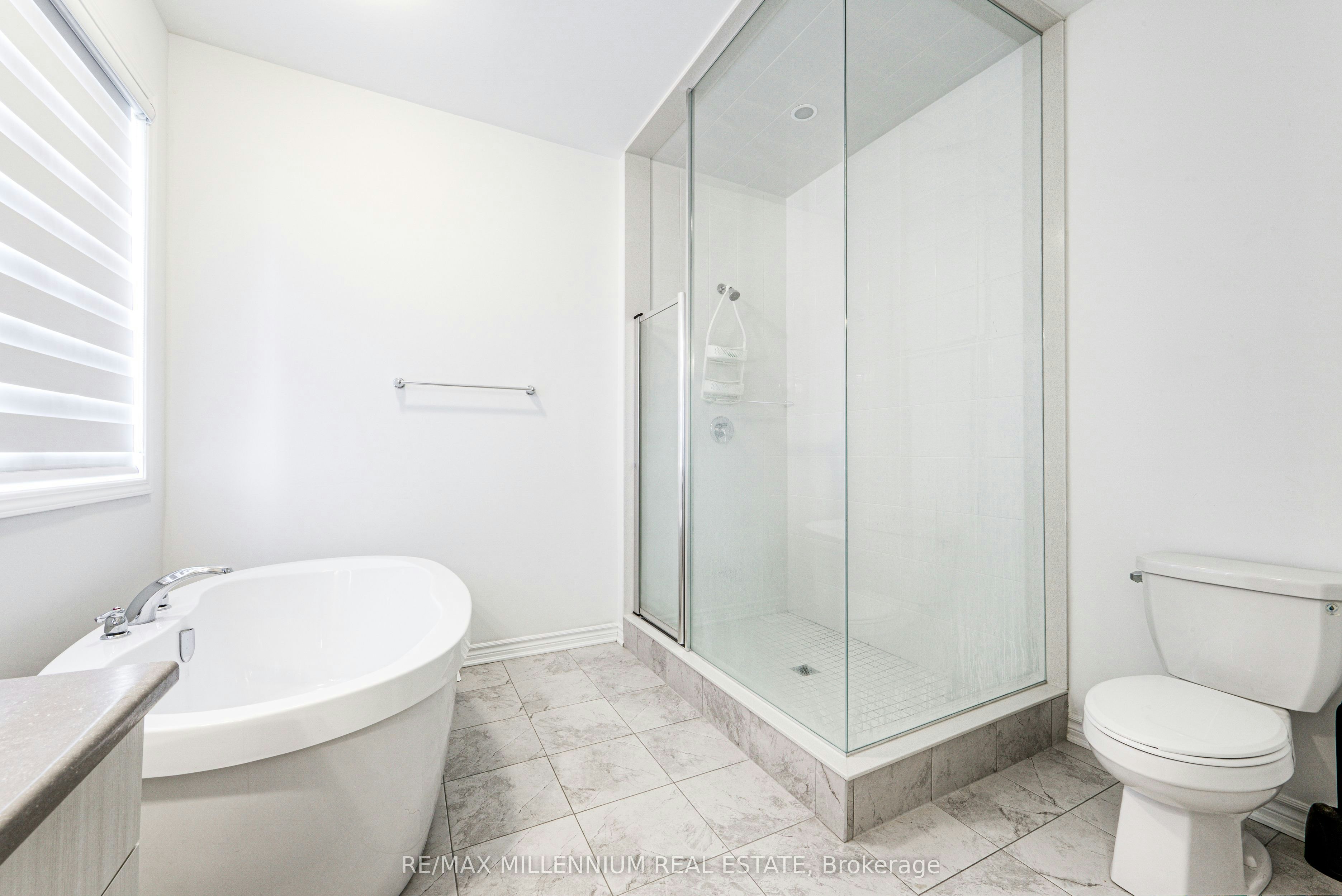 1504 Scarlett Trail, Pickering, ON, L1X 0P1 - 44