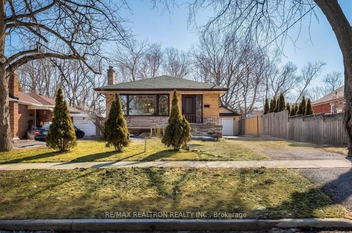 101 Dunelm Street, Toronto, ON, M1J 3G3