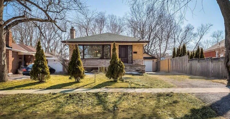 101 Dunelm Street, Toronto, ON, M1J 3G3