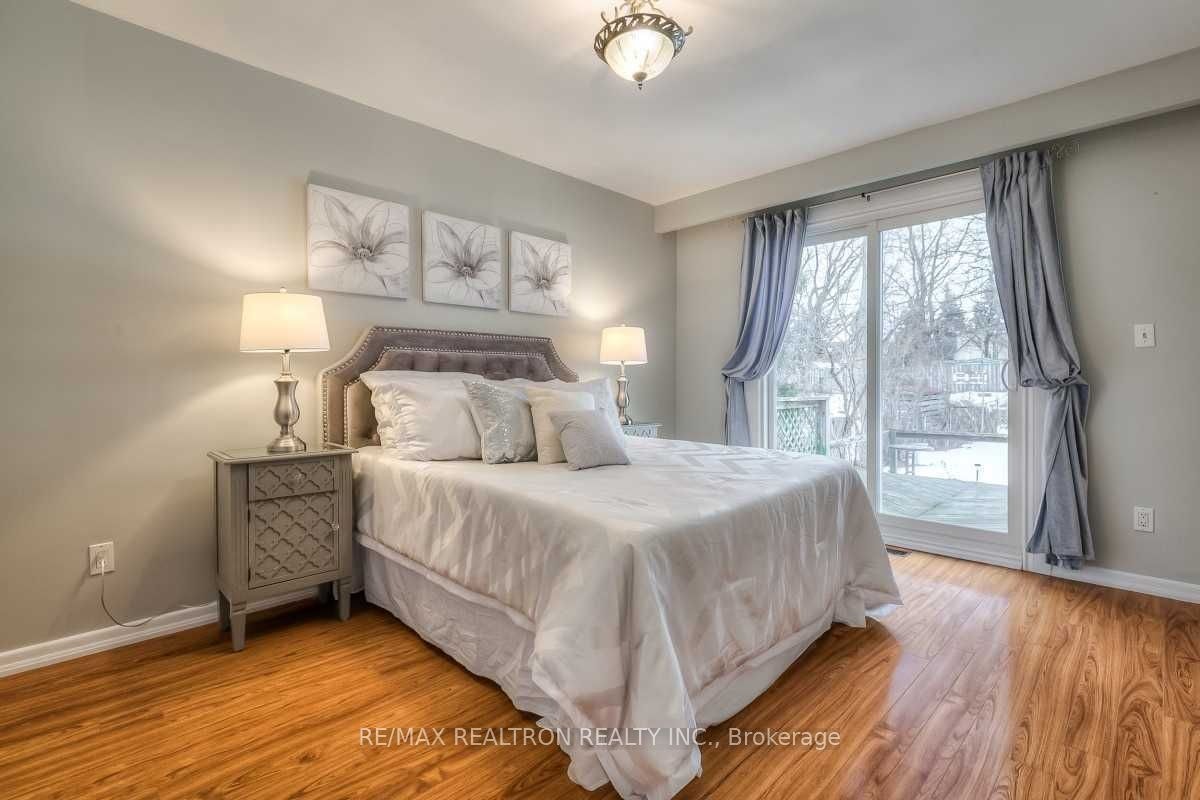 101 Dunelm Street, Toronto, ON, M1J 3G3 - 9