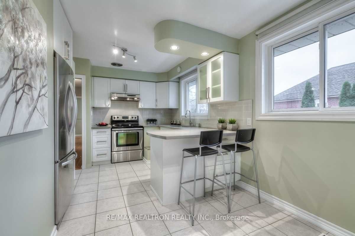 101 Dunelm Street, Toronto, ON, M1J 3G3 - 7