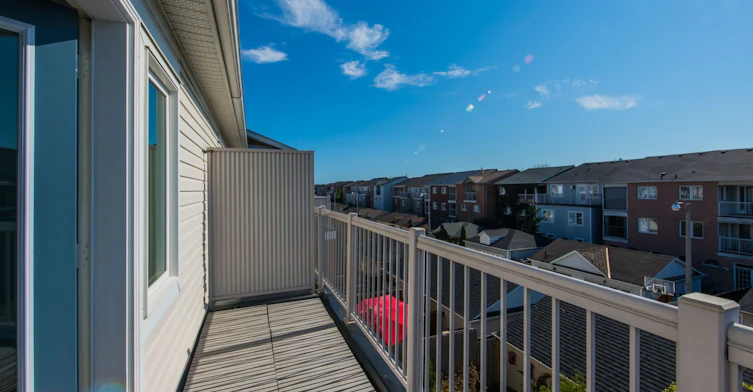 15 Whistle Post Street, Toronto, ON, M4E 3W7 - 19