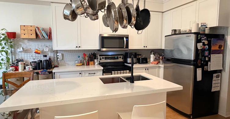 15 Whistle Post Street, Toronto, ON, M4E 3W7 - 9