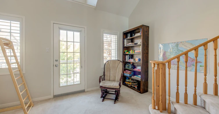 15 Whistle Post Street, Toronto, ON, M4E 3W7 - 28
