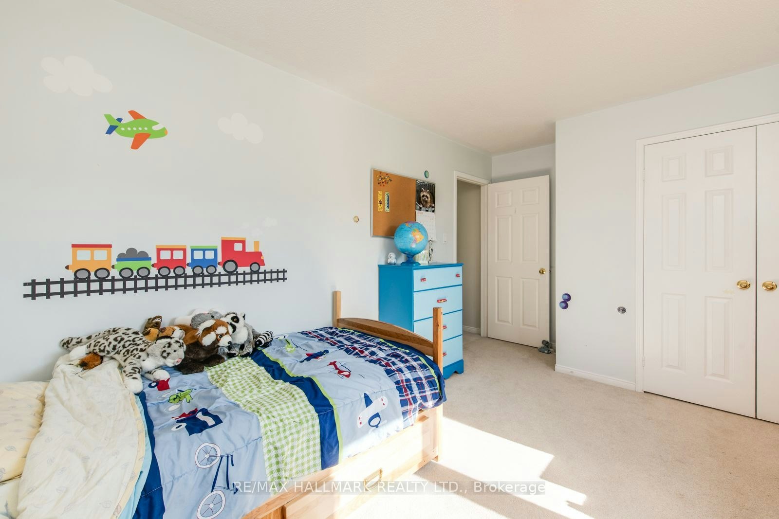 15 Whistle Post Street, Toronto, ON, M4E 3W7 - 22