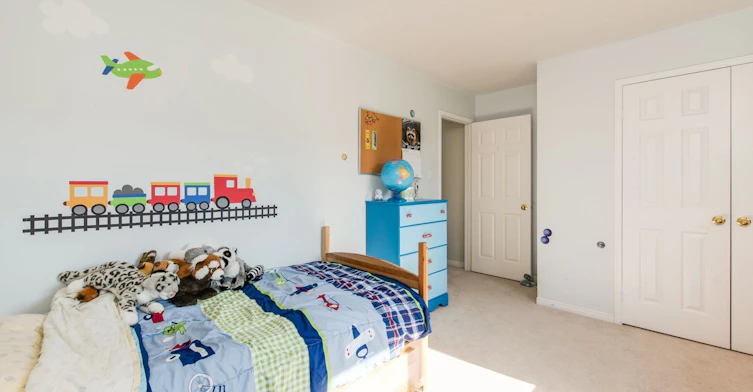 15 Whistle Post Street, Toronto, ON, M4E 3W7 - 22