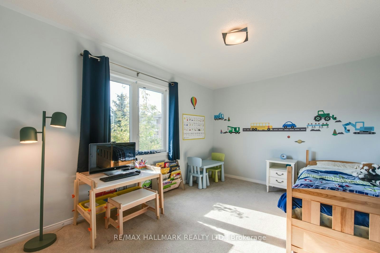 15 Whistle Post Street, Toronto, ON, M4E 3W7 - 21