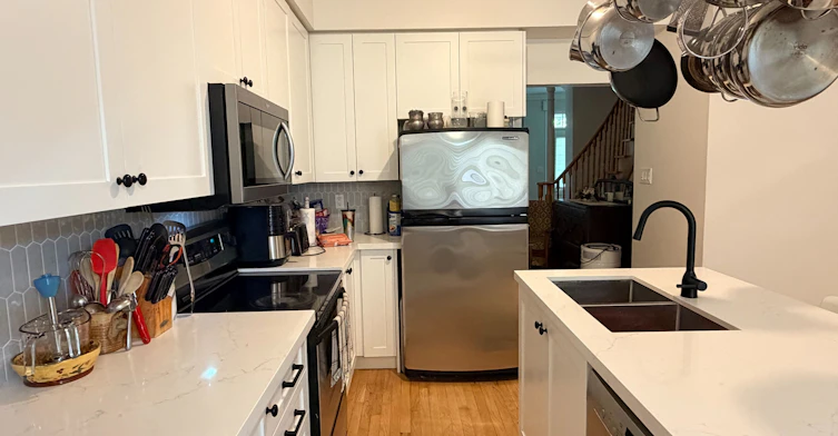 15 Whistle Post Street, Toronto, ON, M4E 3W7 - 7